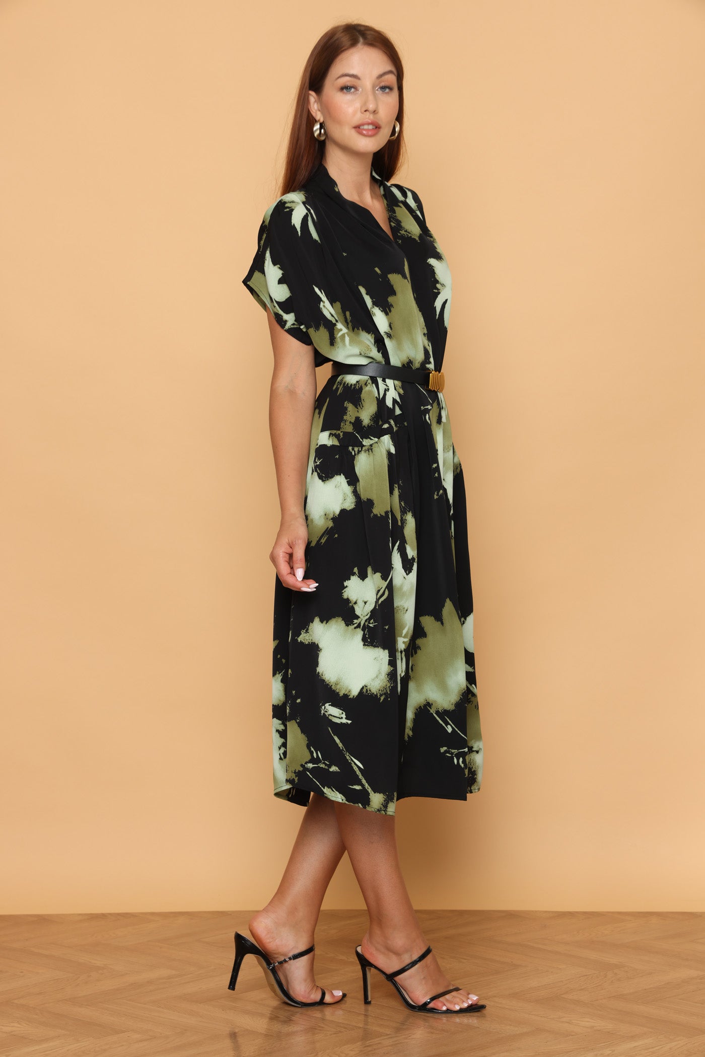 שמלה דרמה ירוקה