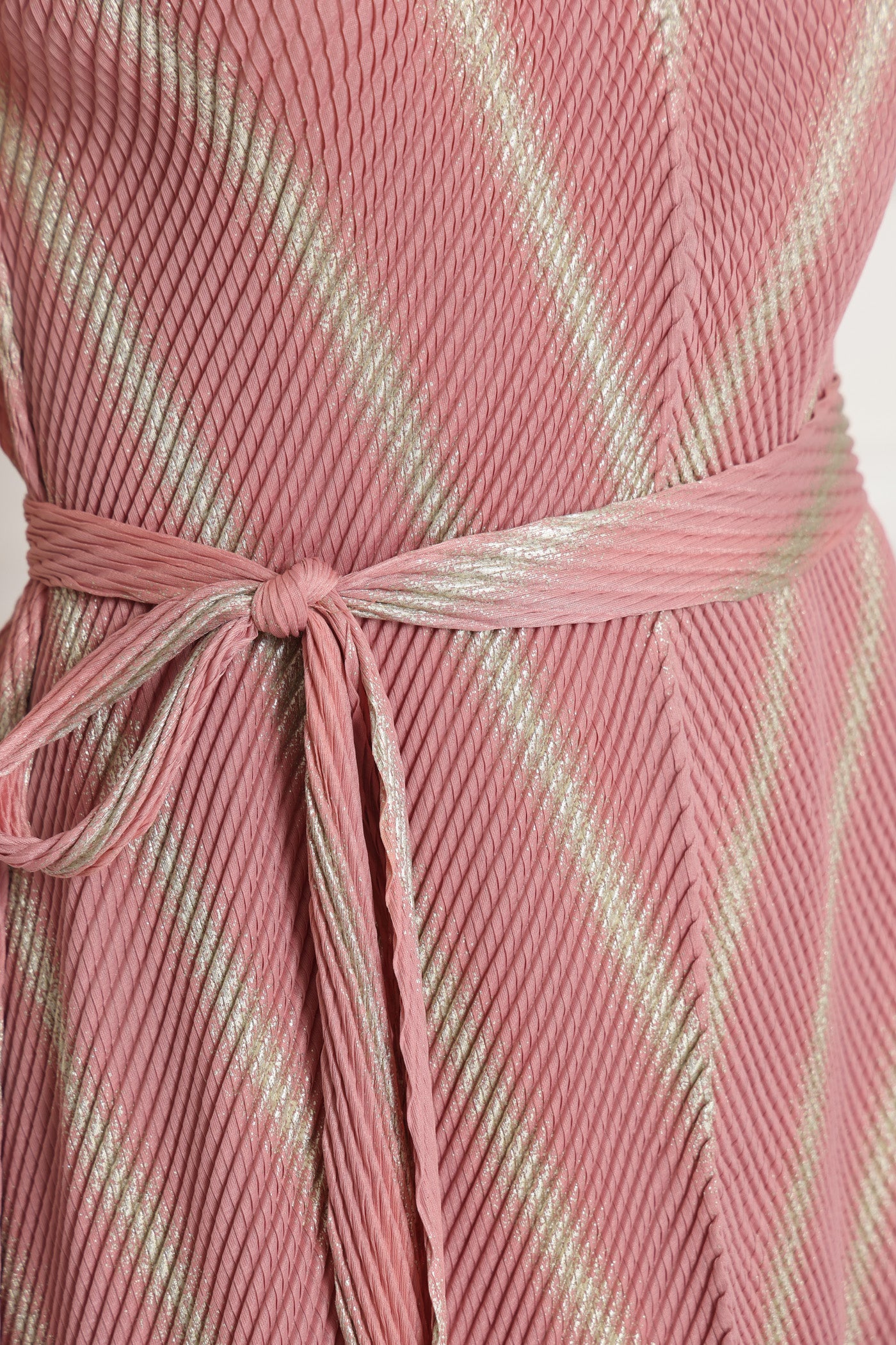 שמלת אלכסון