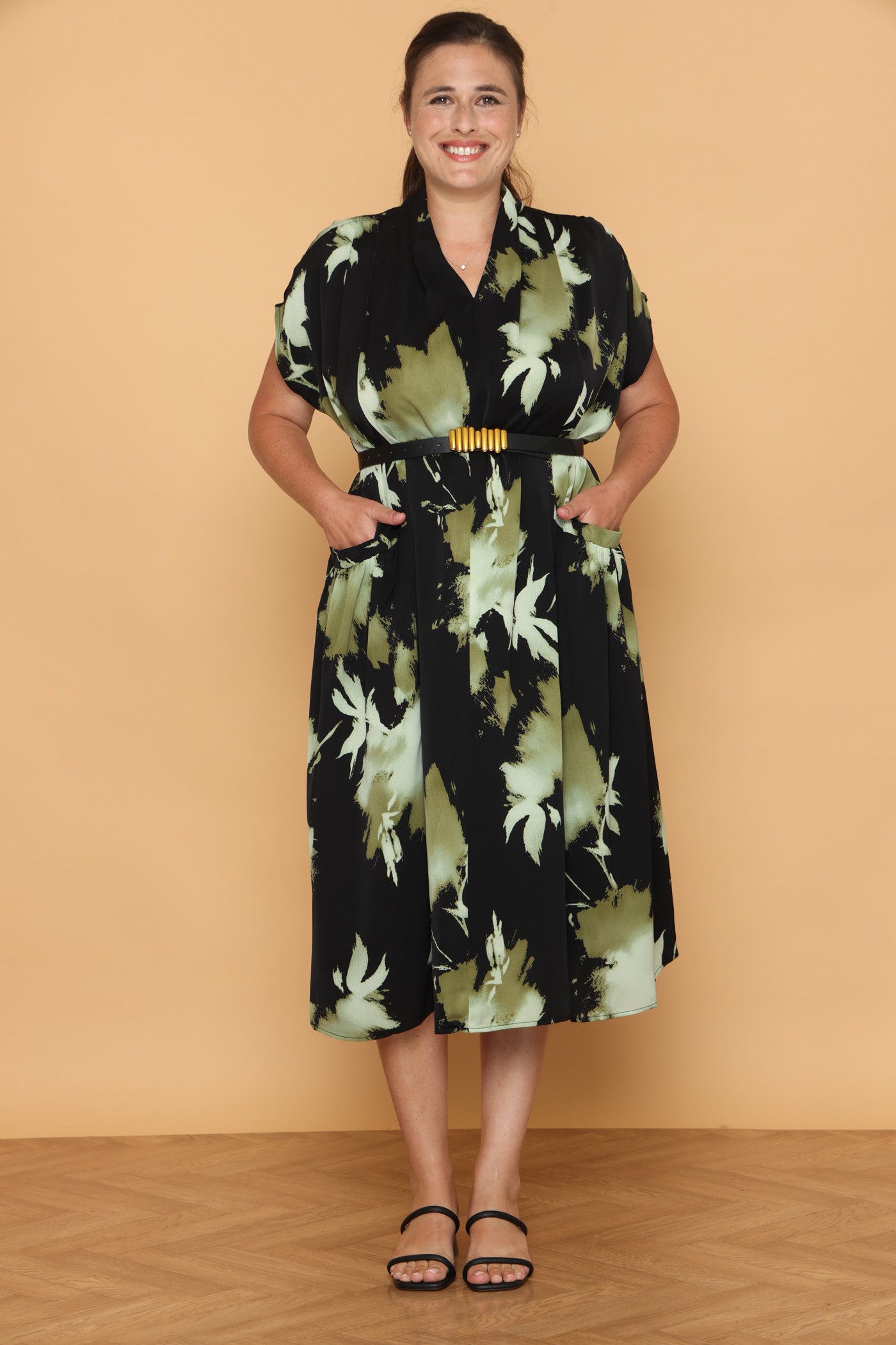 שמלה דרמה ירוקה