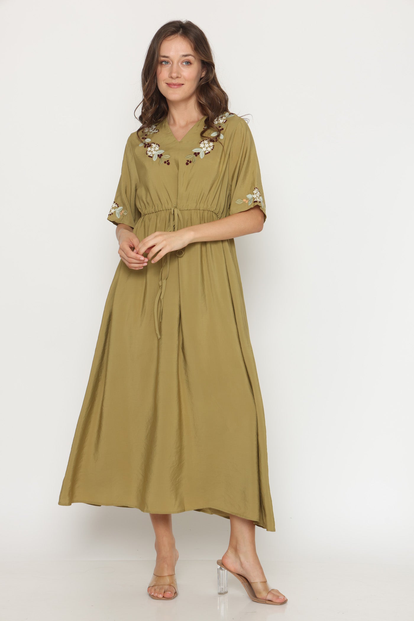 שמלה רקמה רומנטית