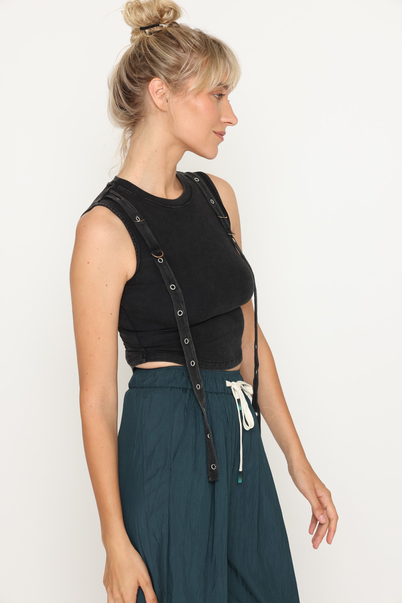 גופיית 2 רצועות שחור