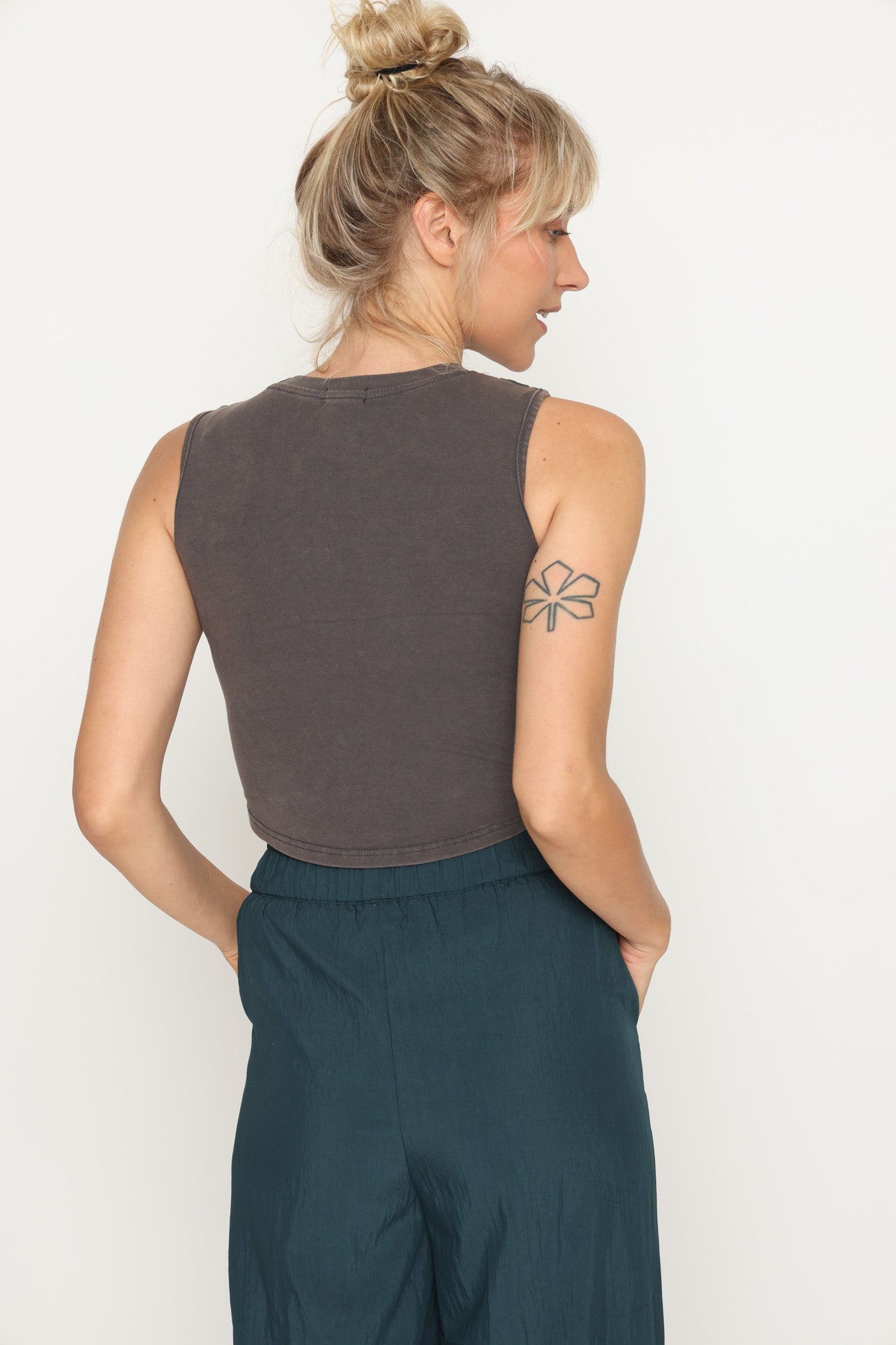 גופיית 2 רצועות אפור