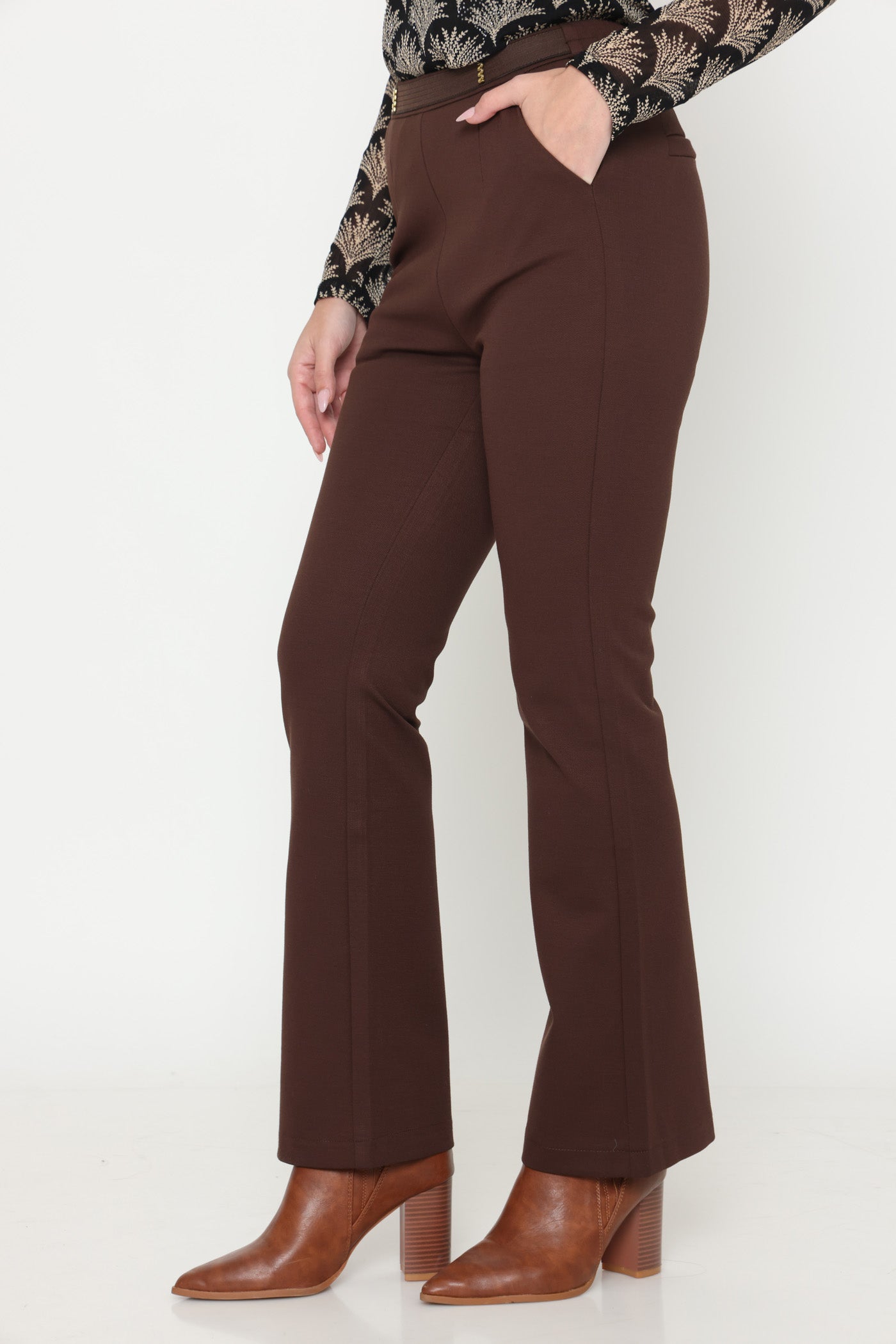 מכנסיי חגורת צד