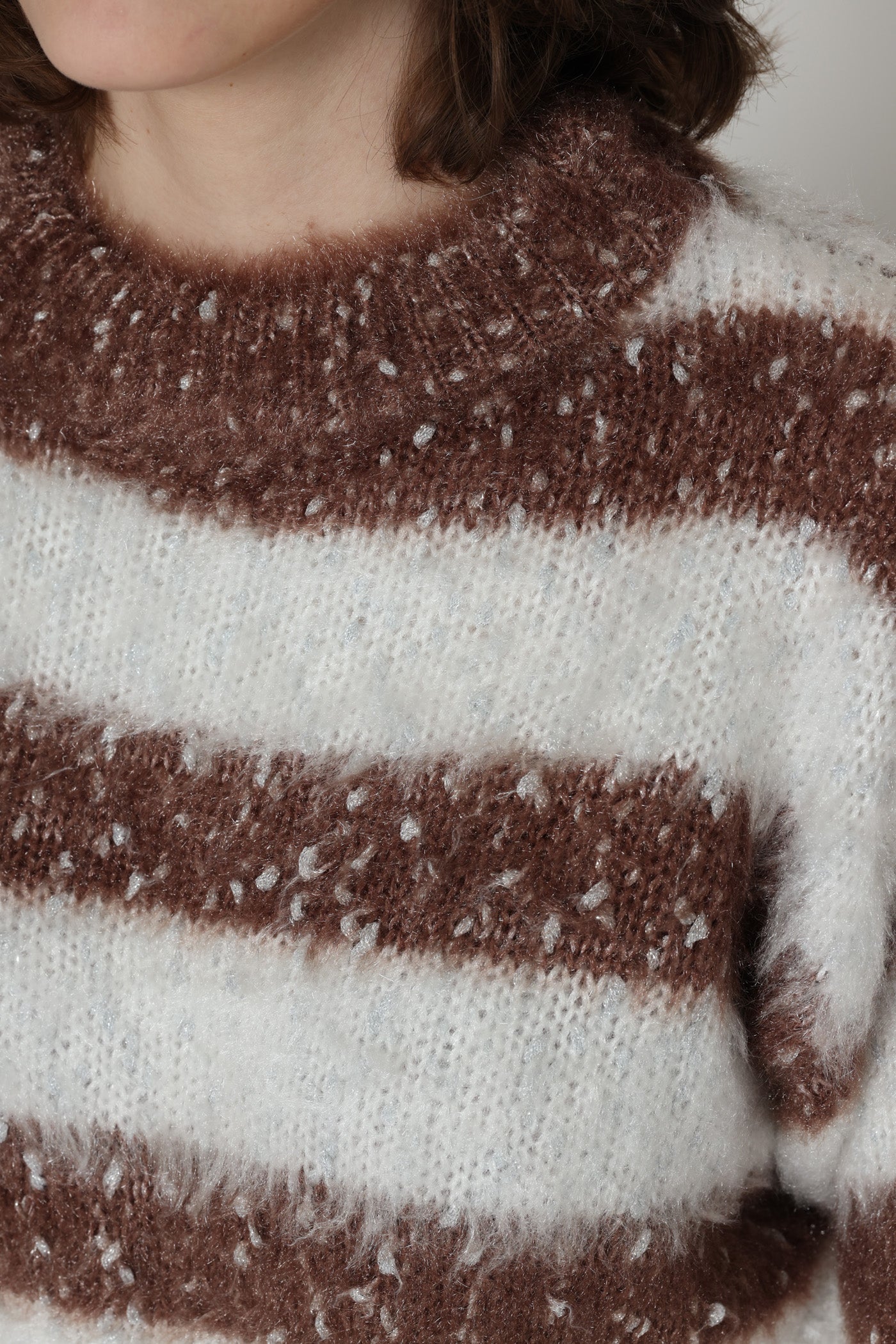 סריג פסים צמרירי