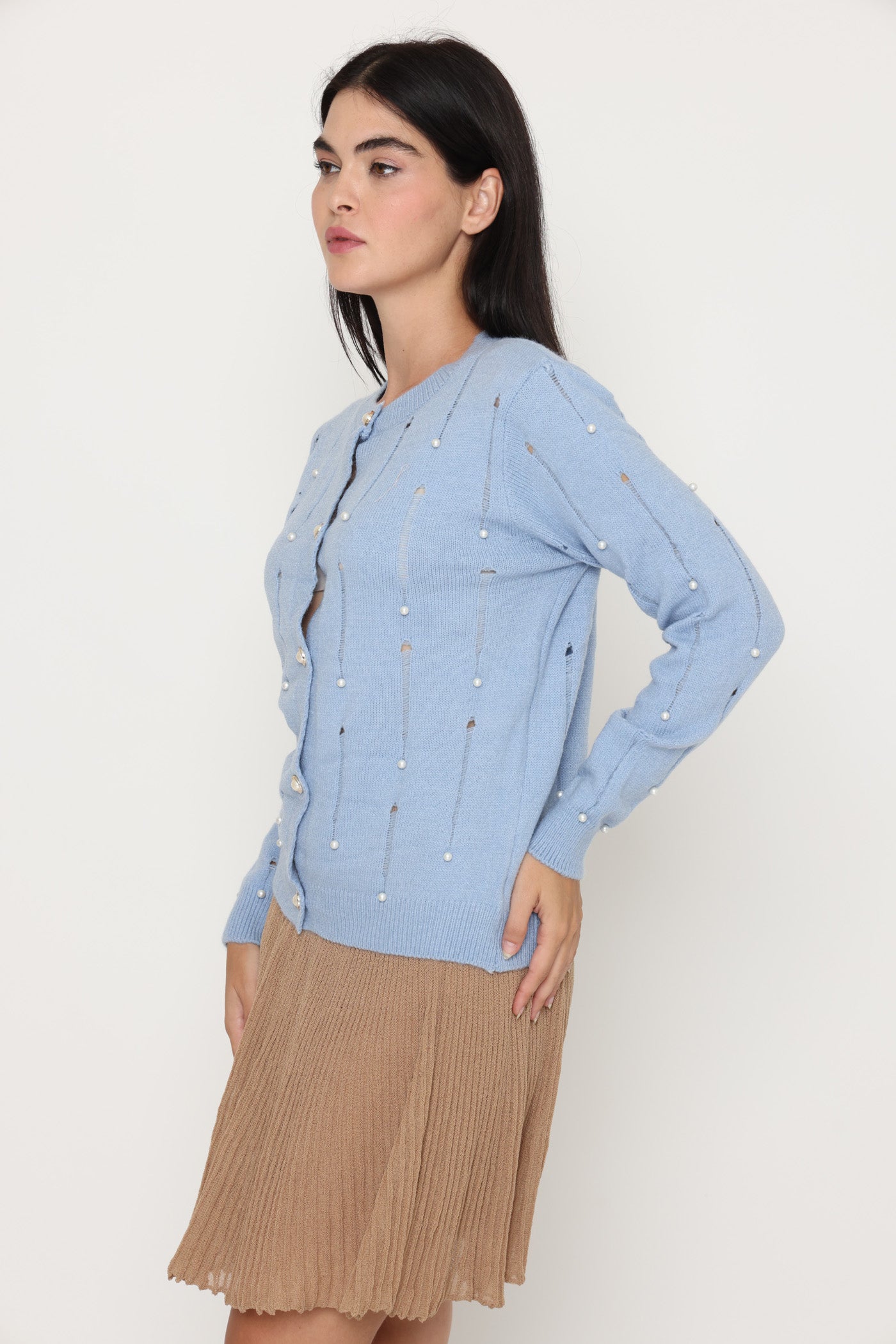 קרדיגן שקעים וחרוזים