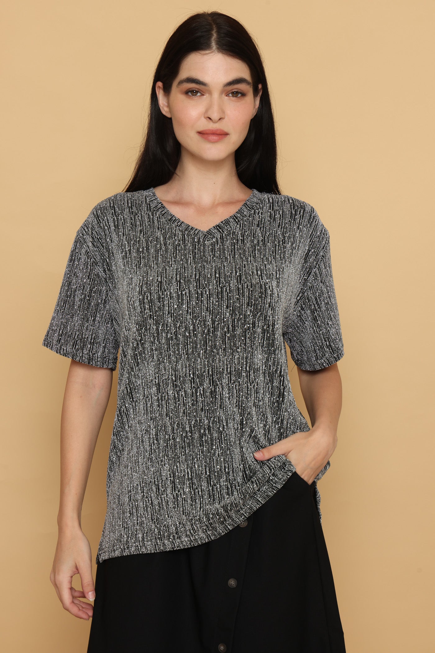 חולצת V כסופה