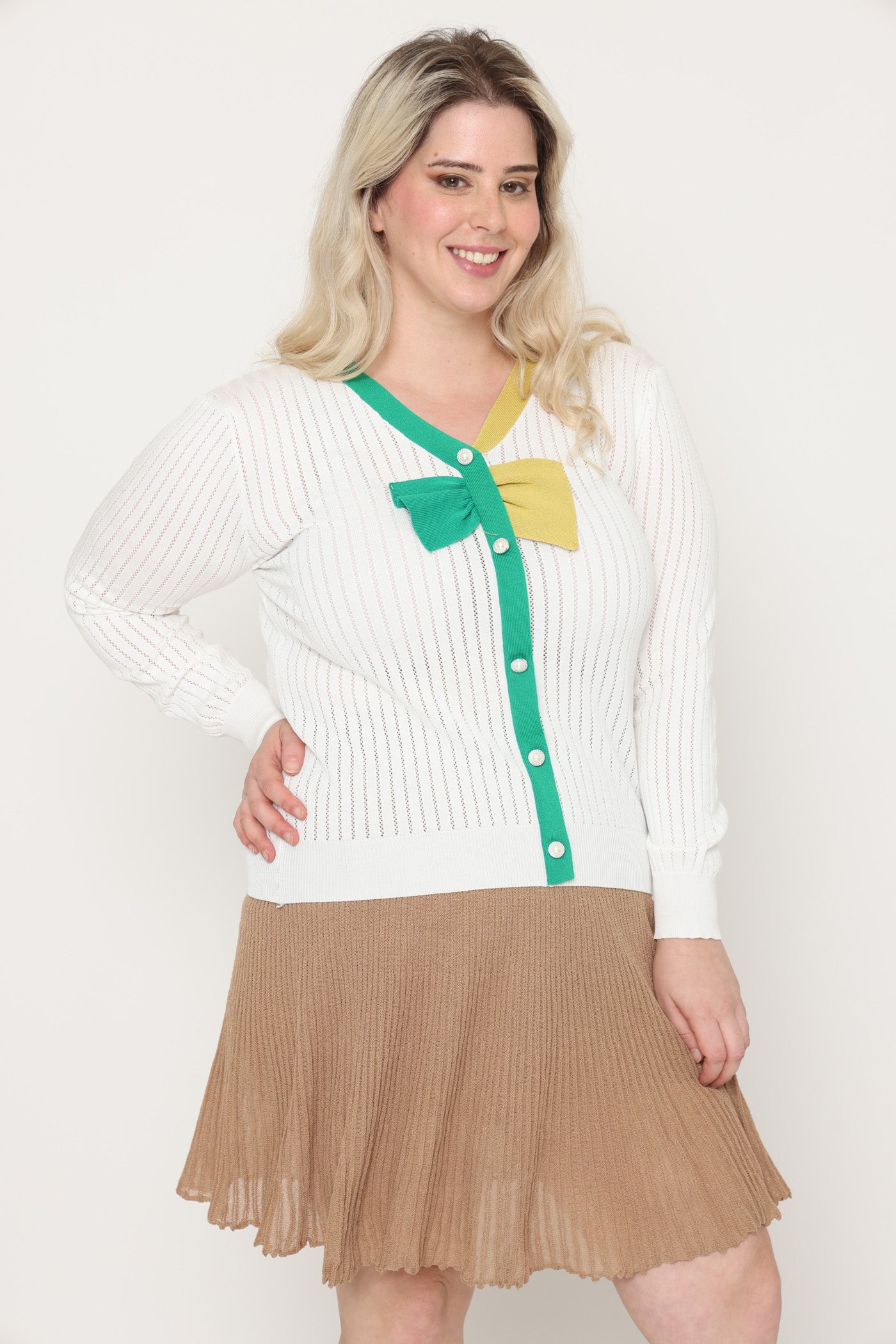 קרדיגן פפיון חצי חצי