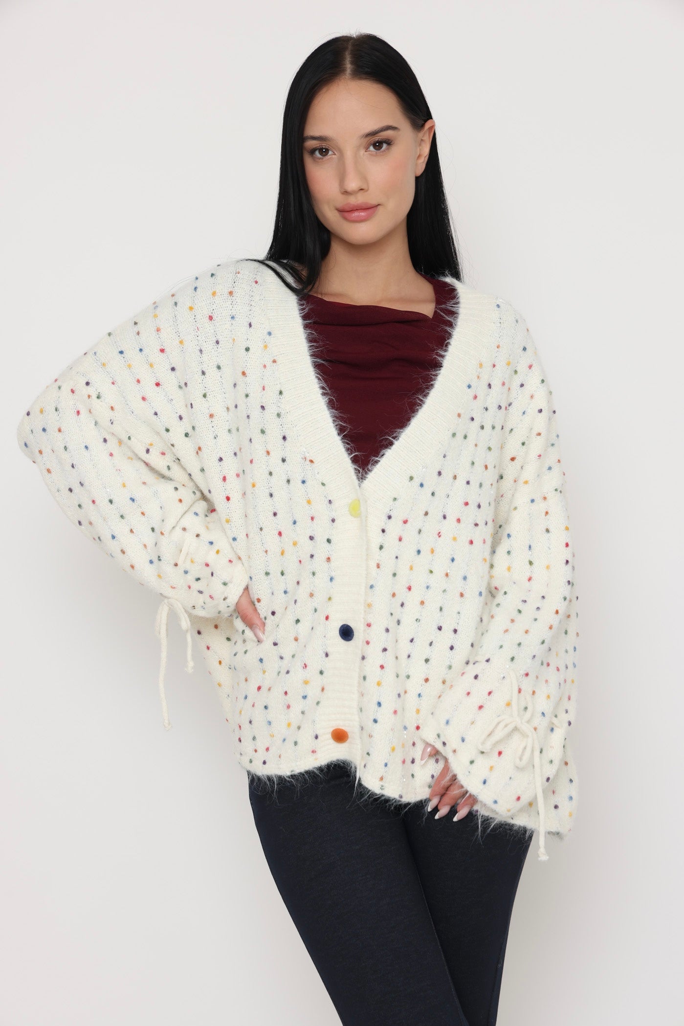 קרדיגן ניקוד ססגוני