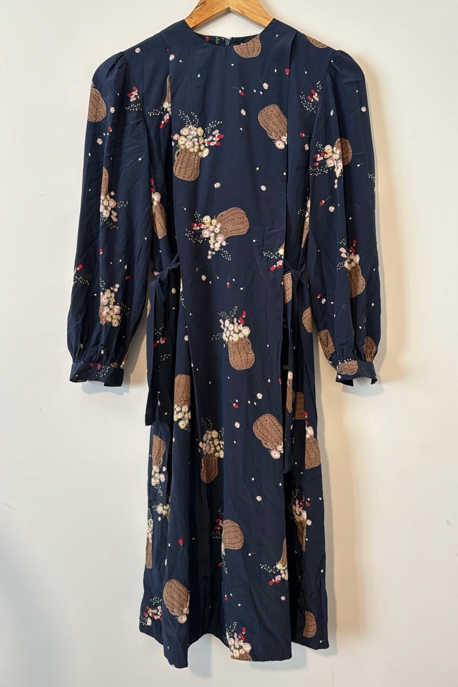 שמלת וינטג' סלסלות פרחים