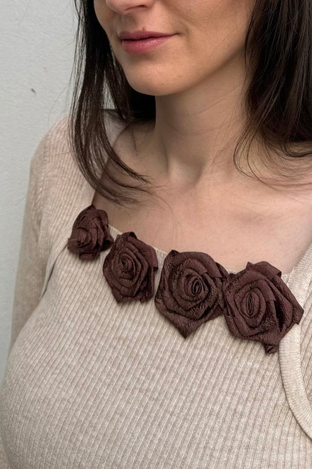 סריג 4 ורדים