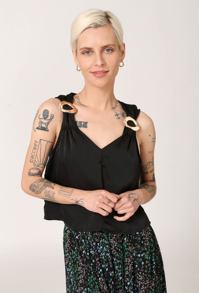 גופיית אבזם זהב