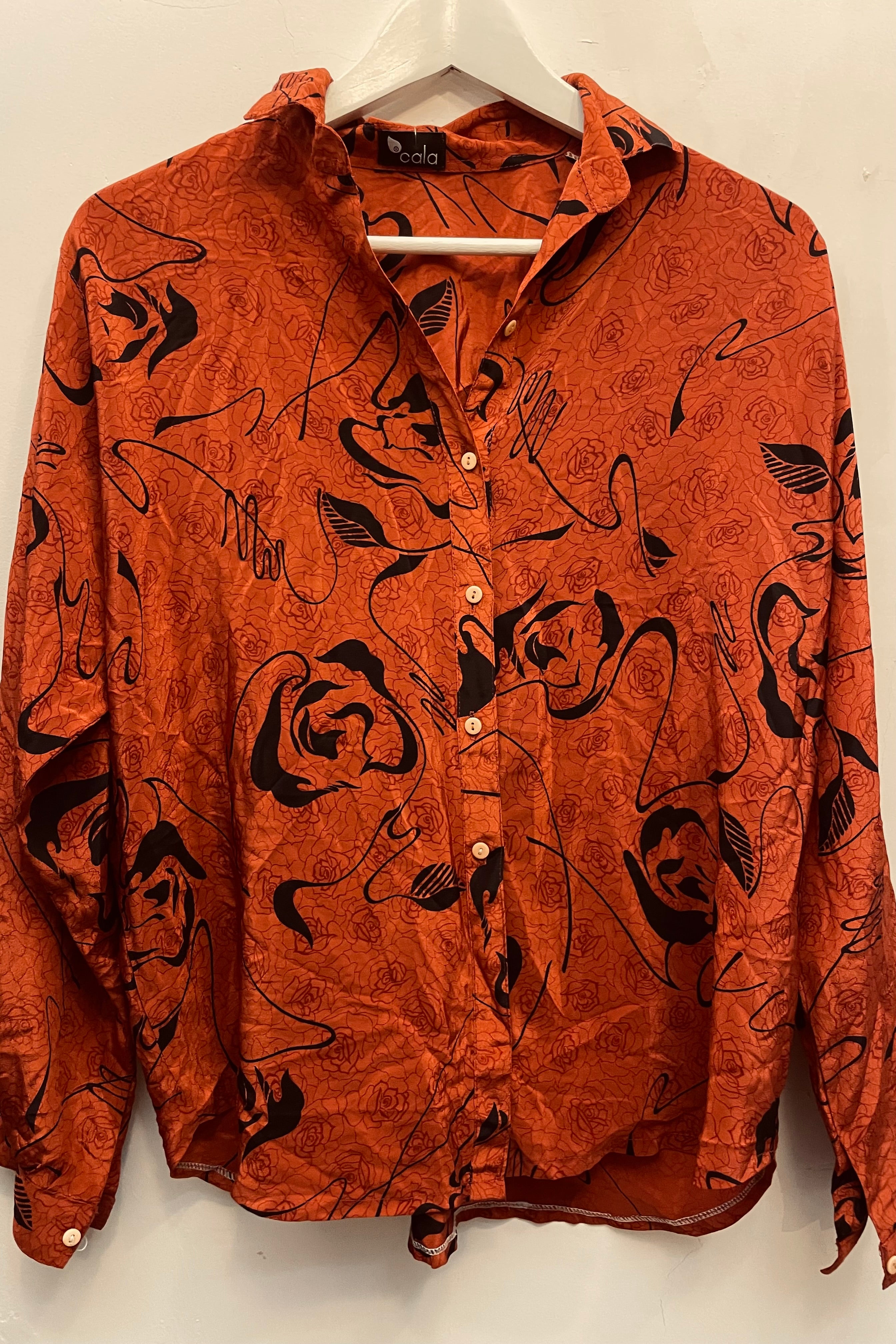 חולצת וינטג׳ פרינט כפול