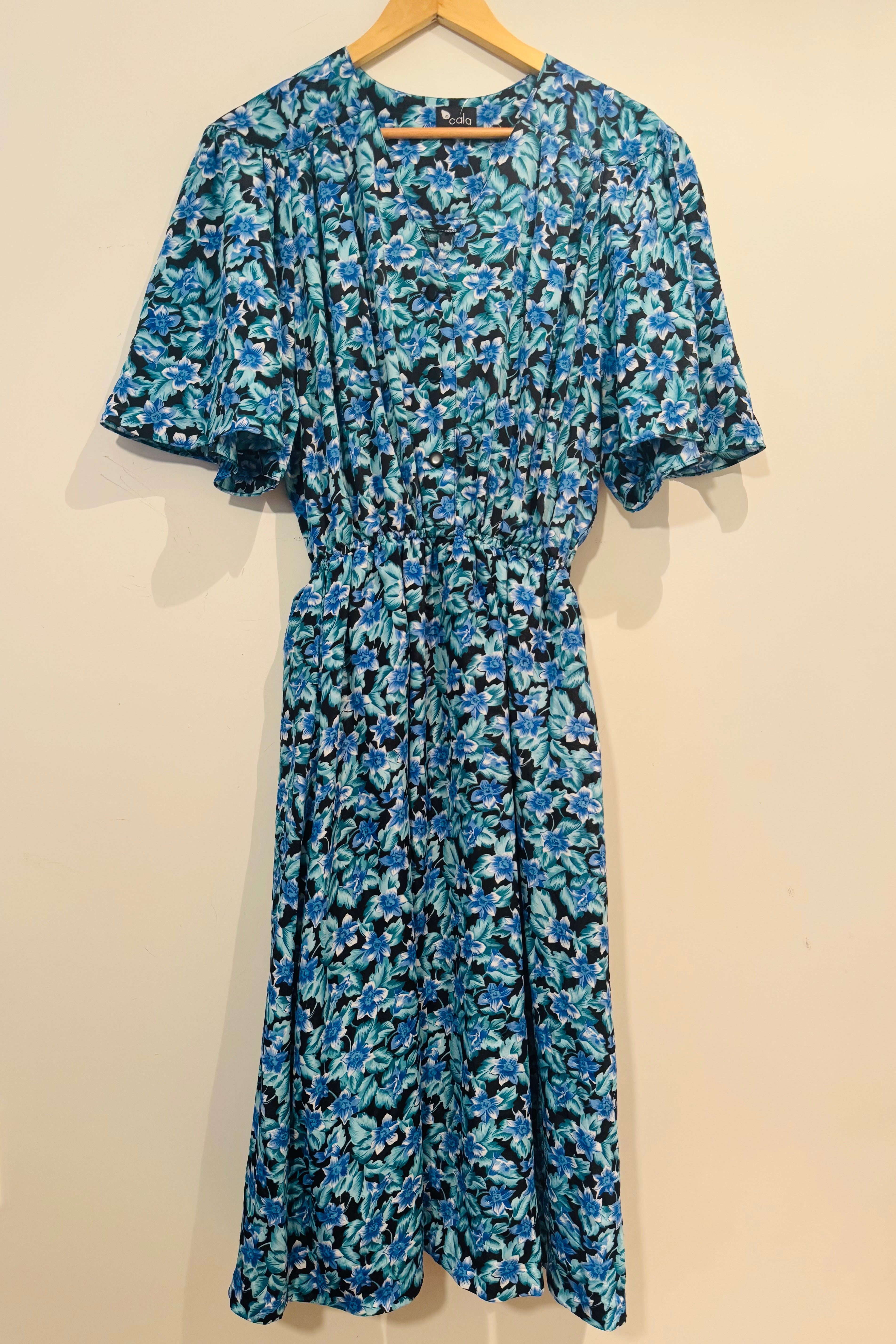 שמלת וינטג׳ עדינה