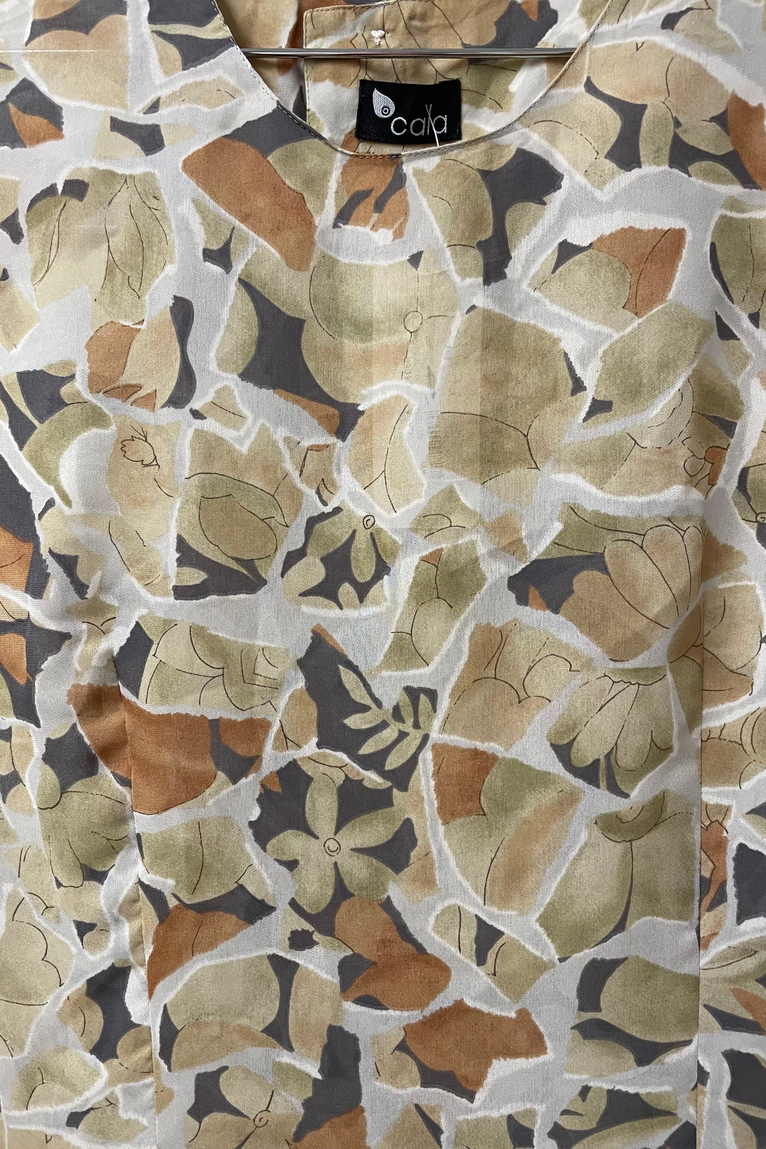 חולצת וינטג׳ קולאז׳