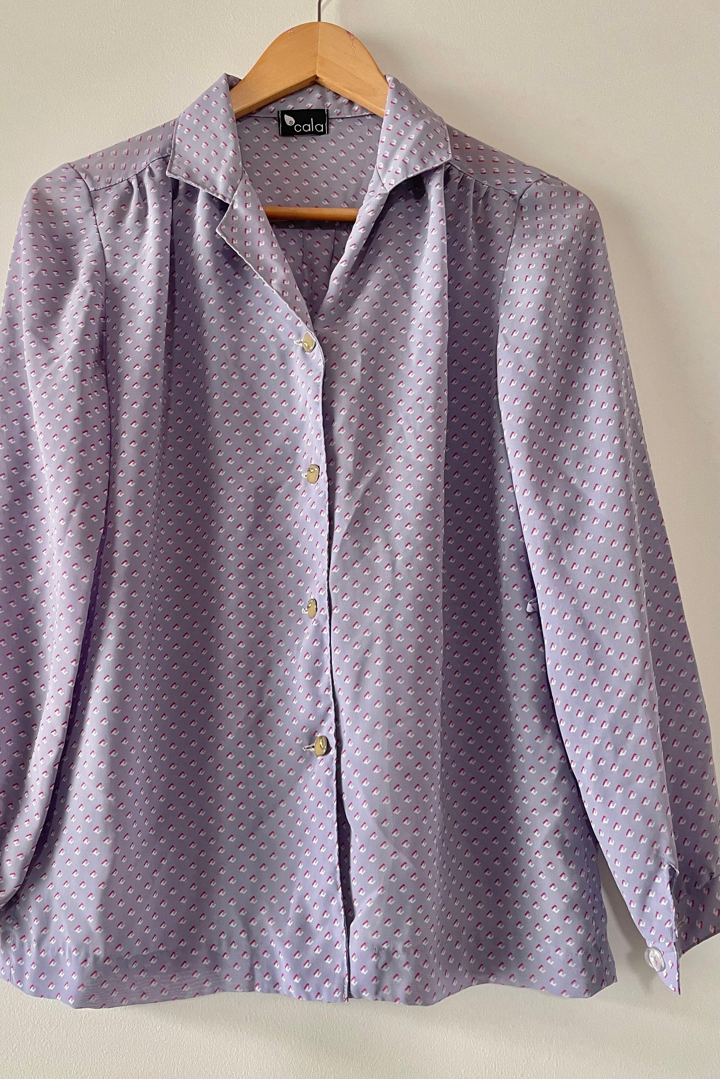 חולצת וינטג׳ עם פוקסיה