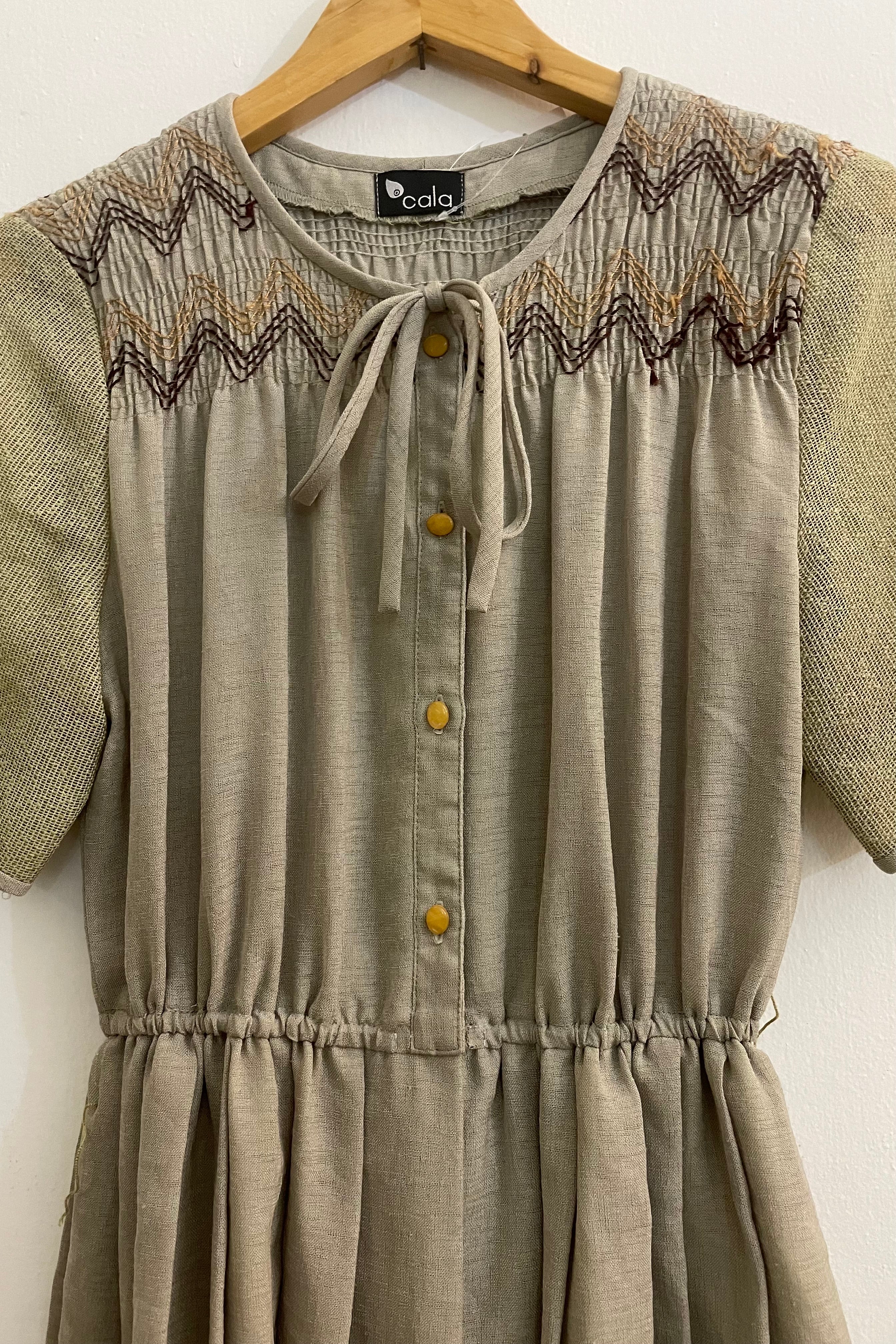 שמלת וינטג׳ שיריתי