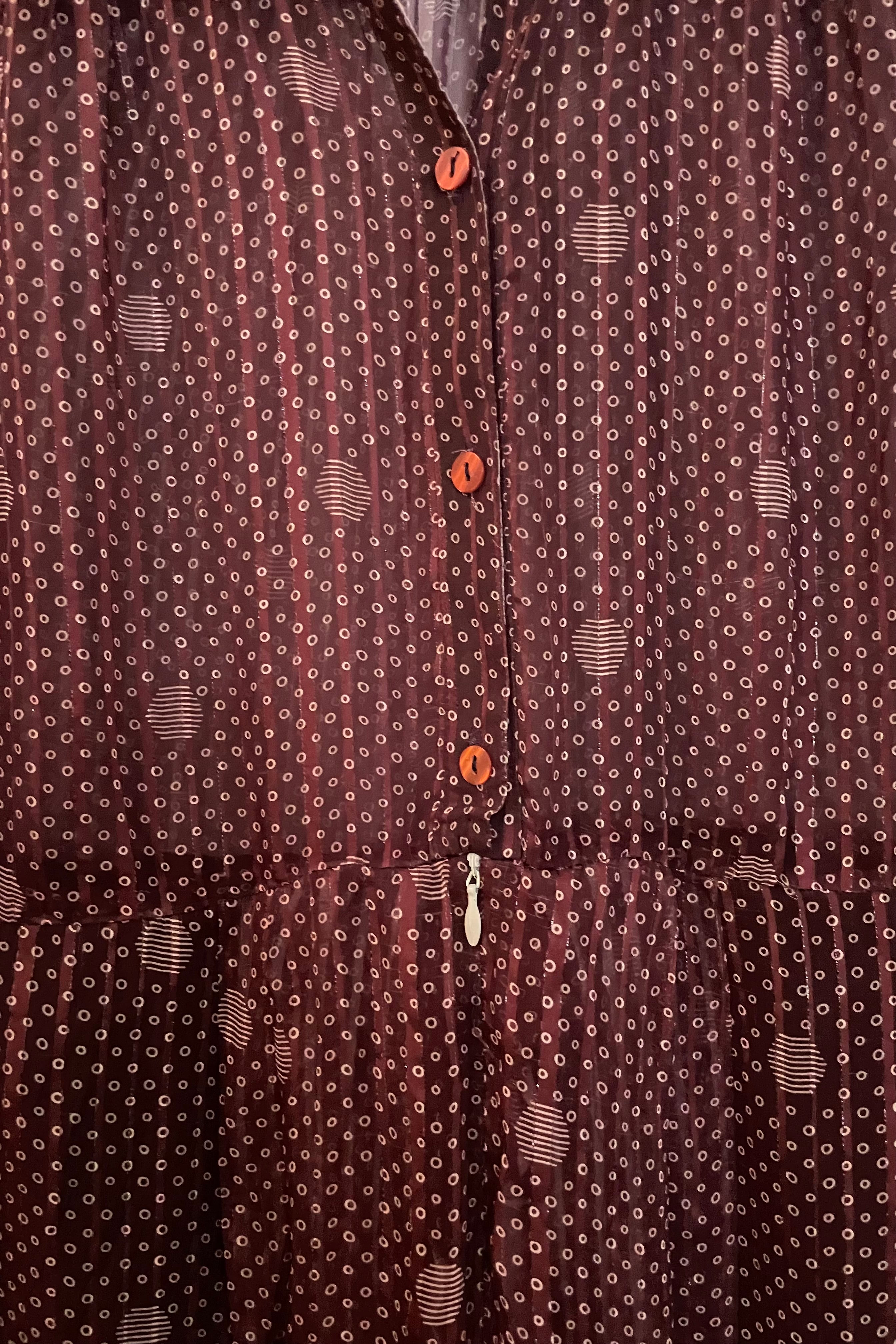 שמלת וינטג׳ בורדו עיגולים