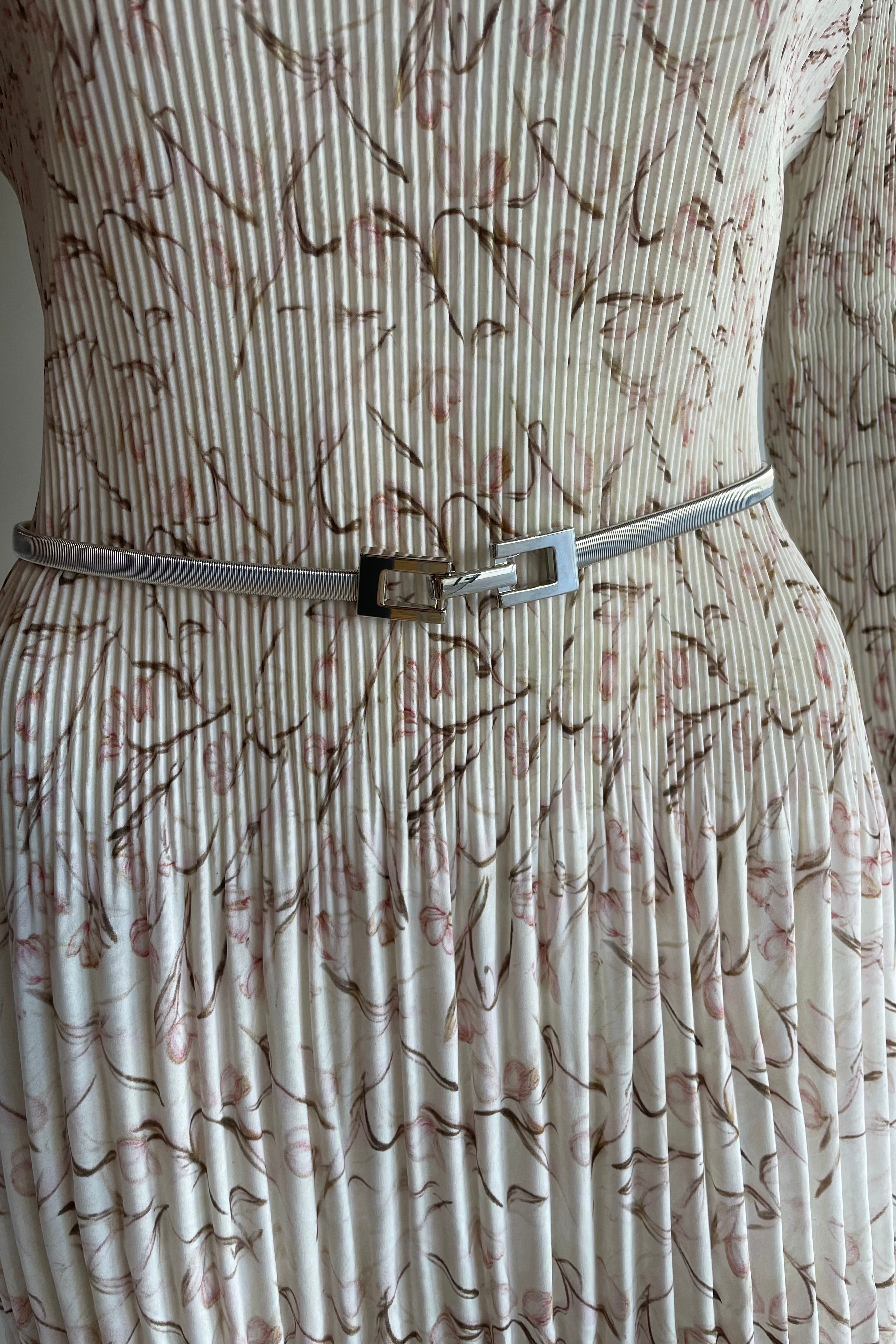 חגורת אבזם כסף