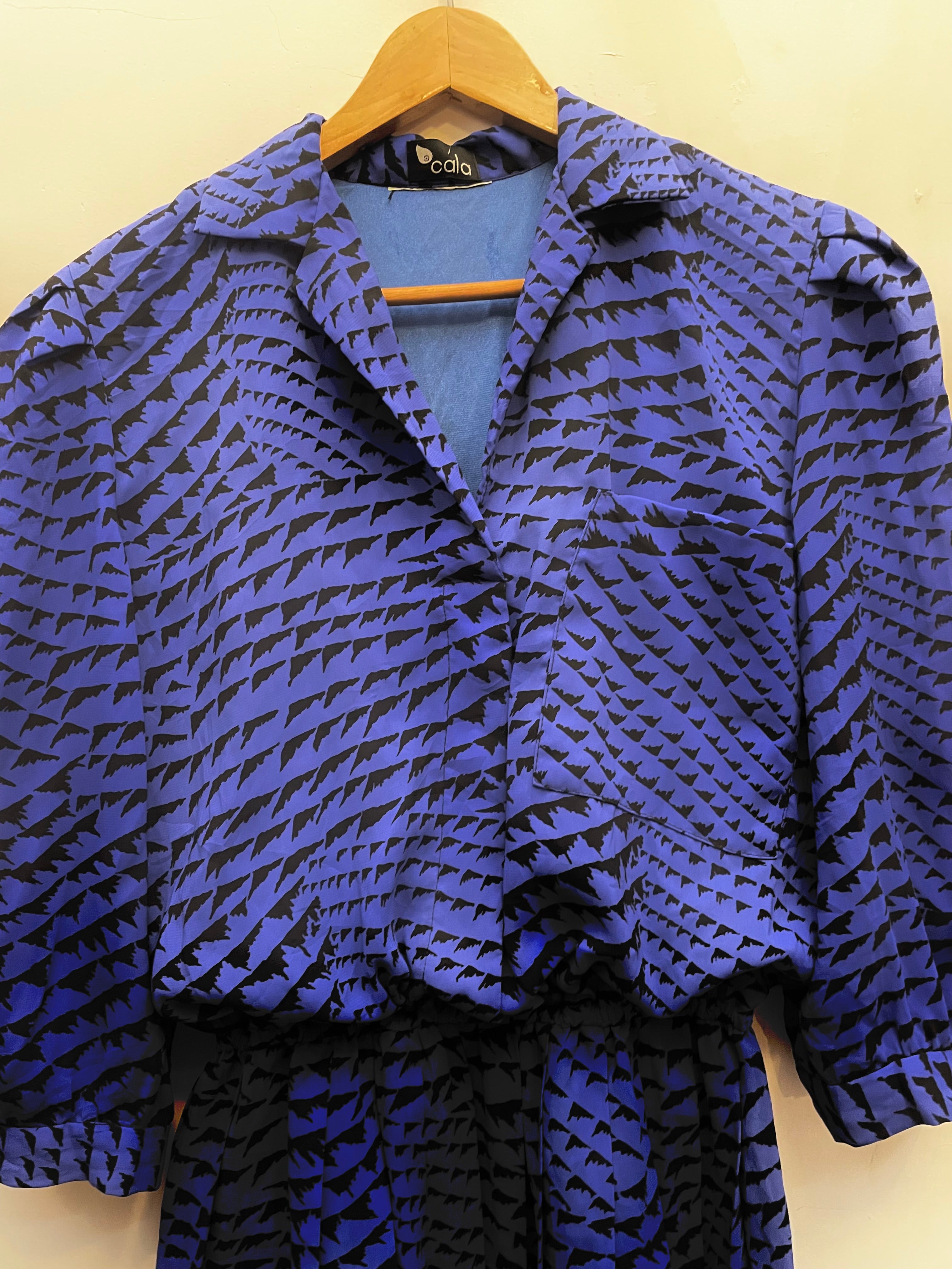 שמלת וינטג׳ זווית