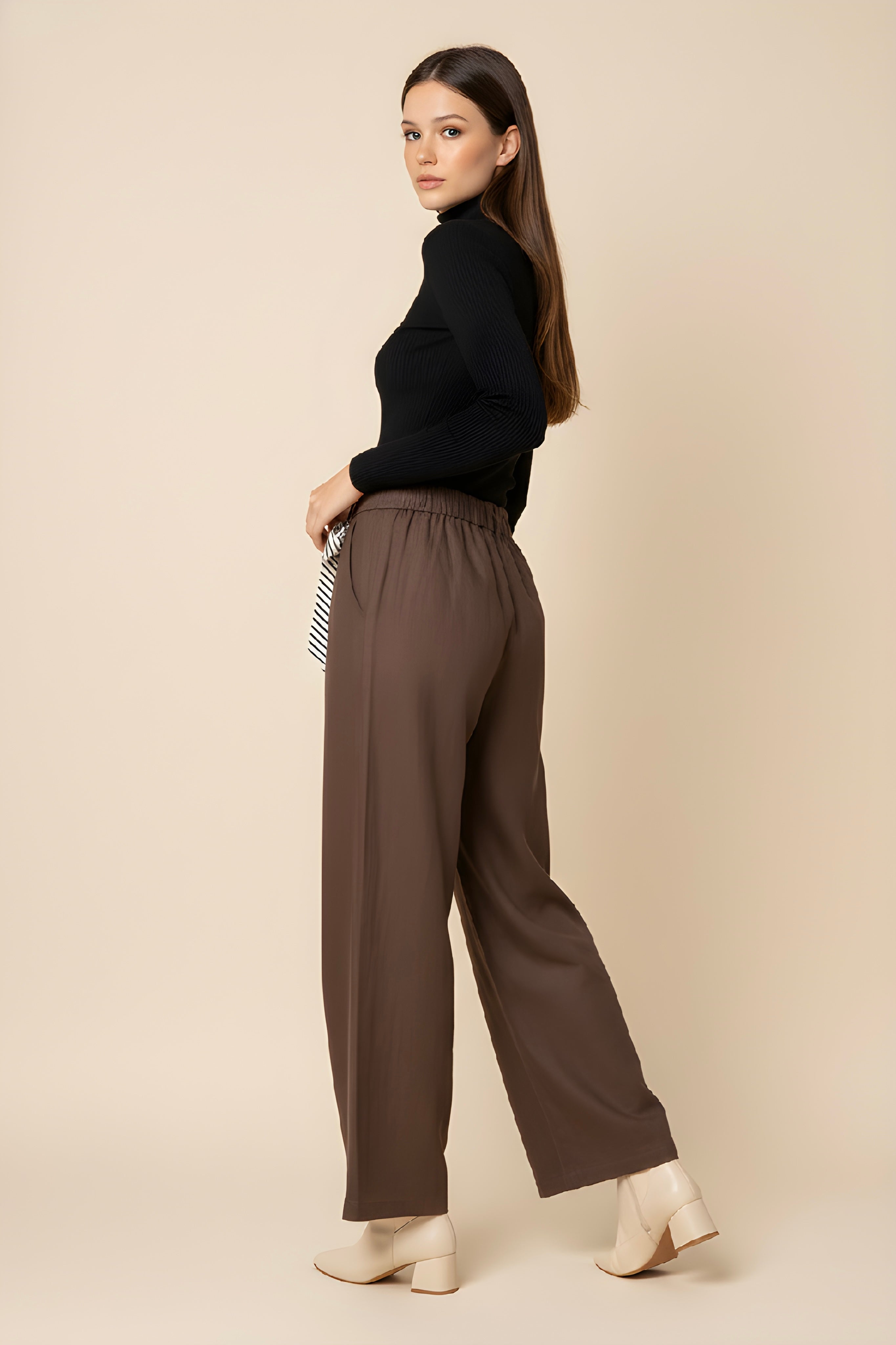 מכנסי בד וסרט