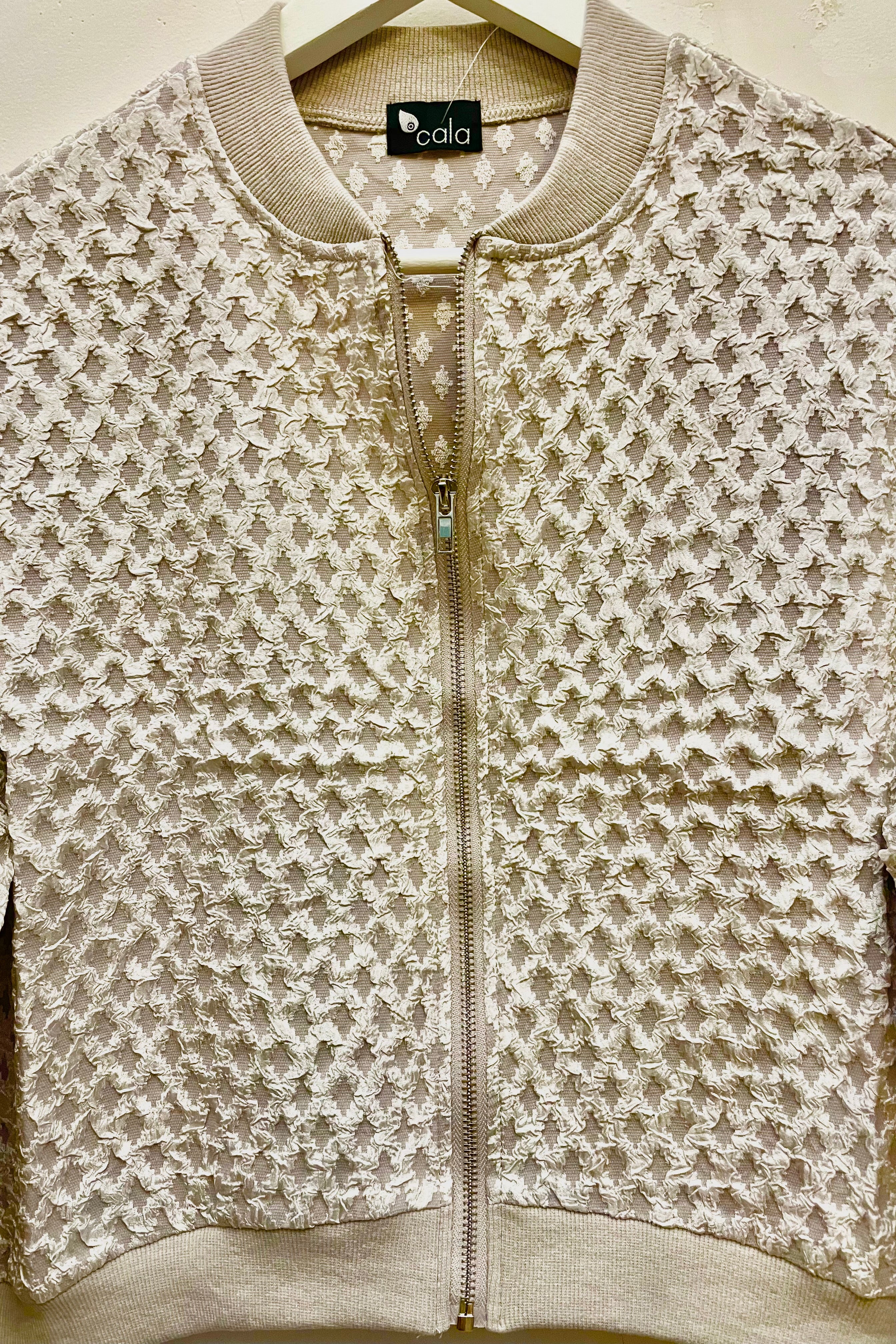 ג׳קט כוורות