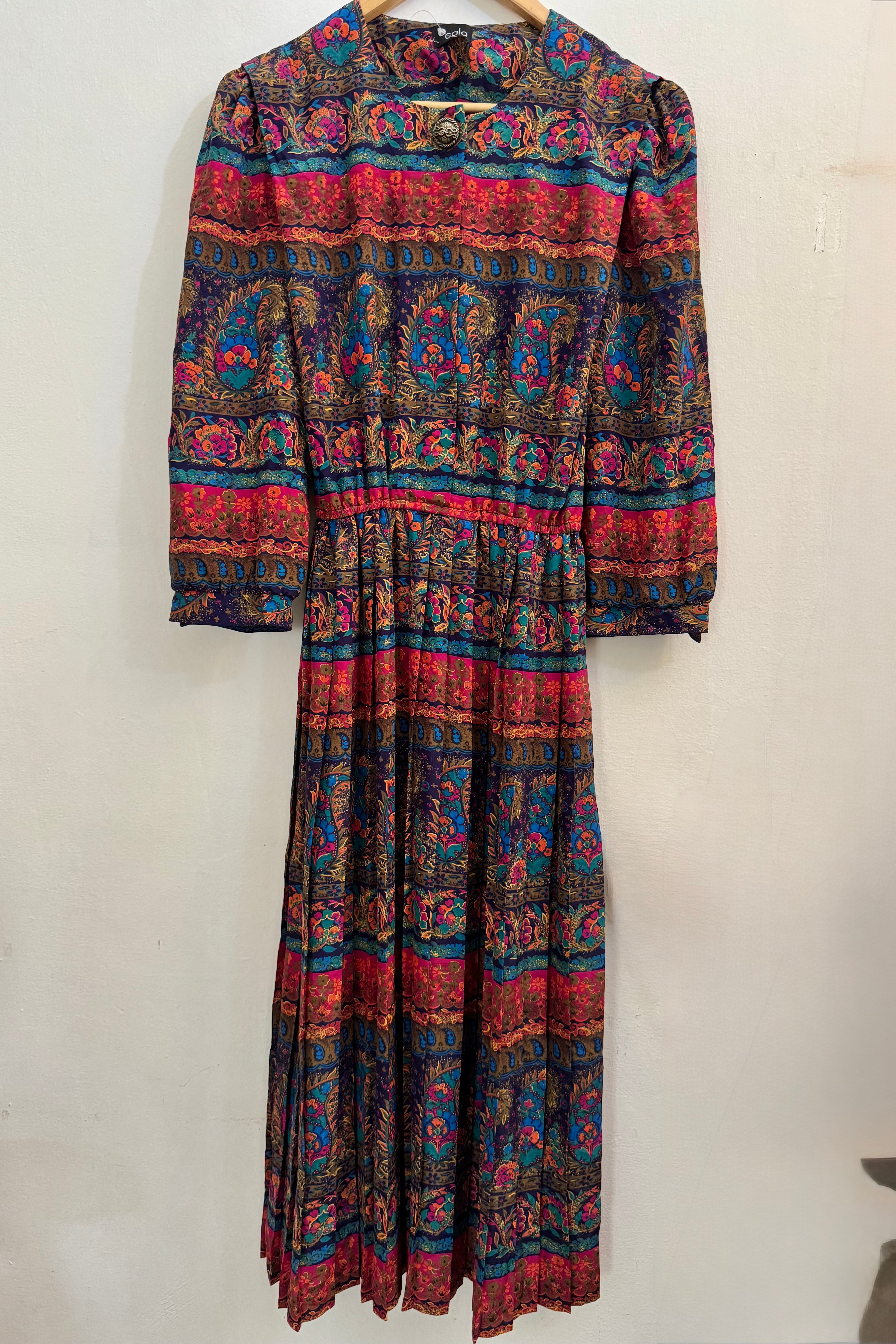 שמלת וינטג׳ שני