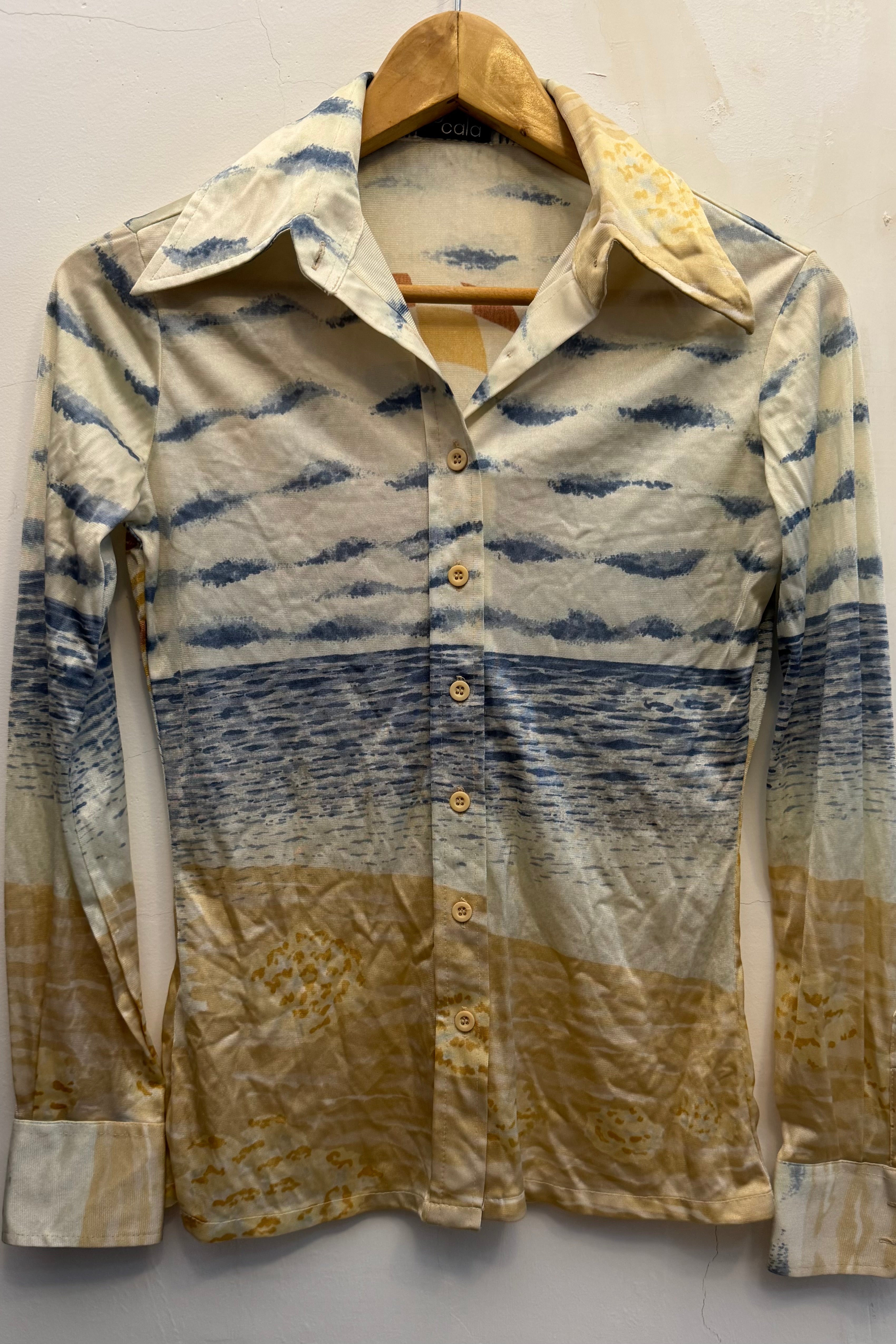 חולצת וינטג׳ ים יבשה