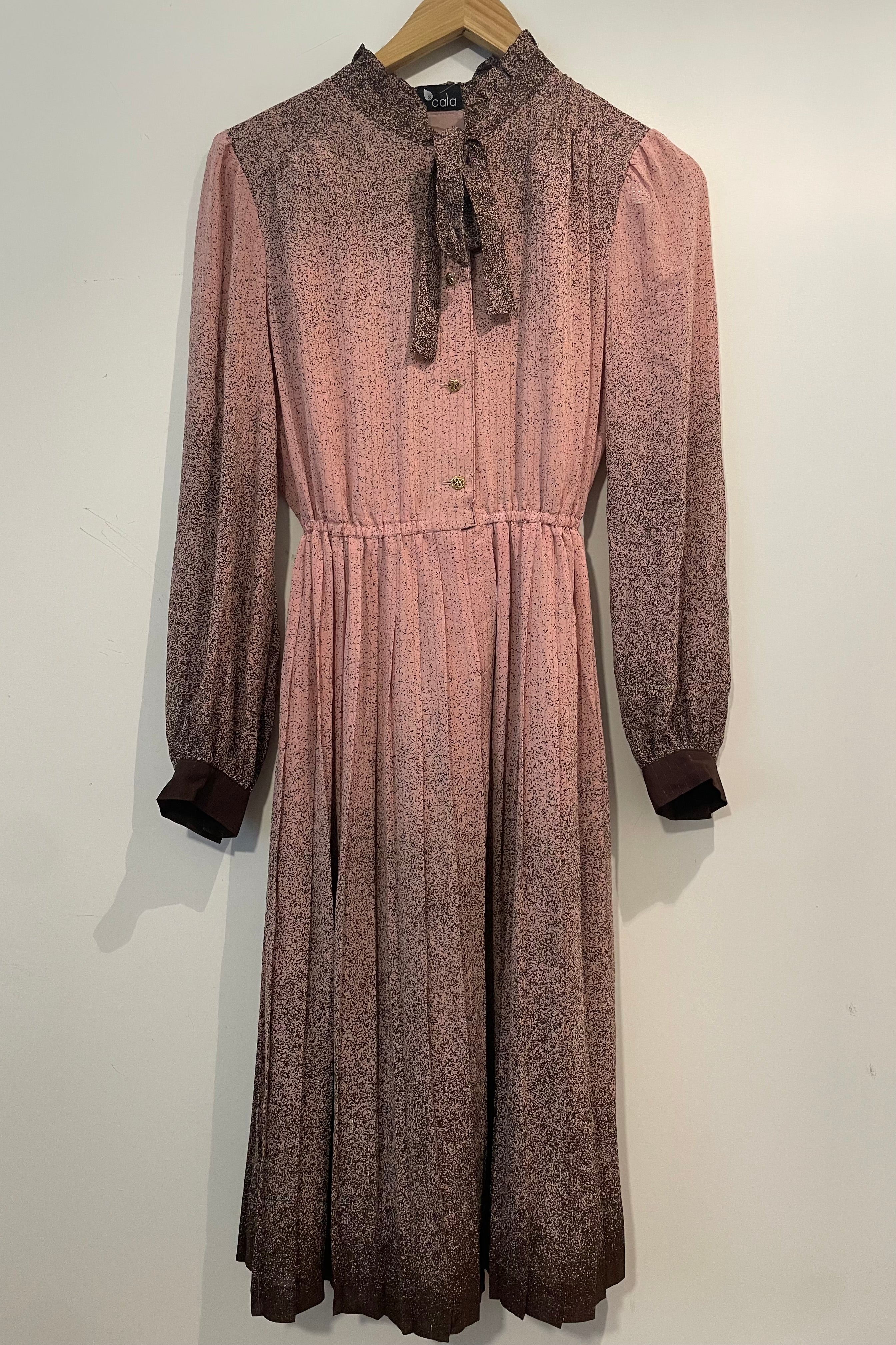 שמלת וינטג׳ וולנטינה