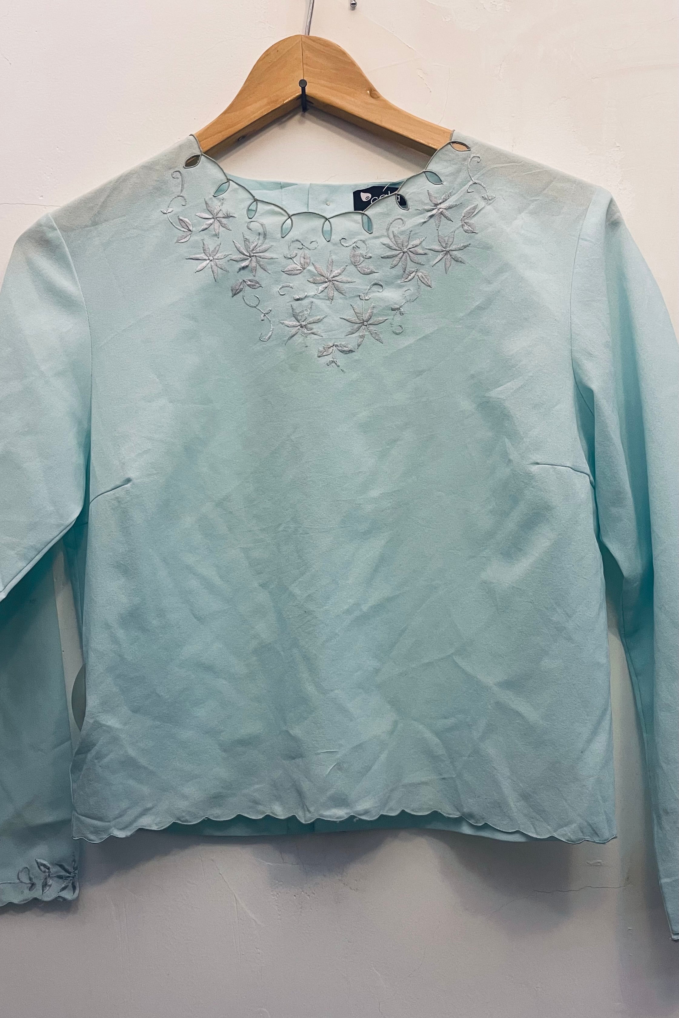 חולצת וינטג׳ תכלת בייבי