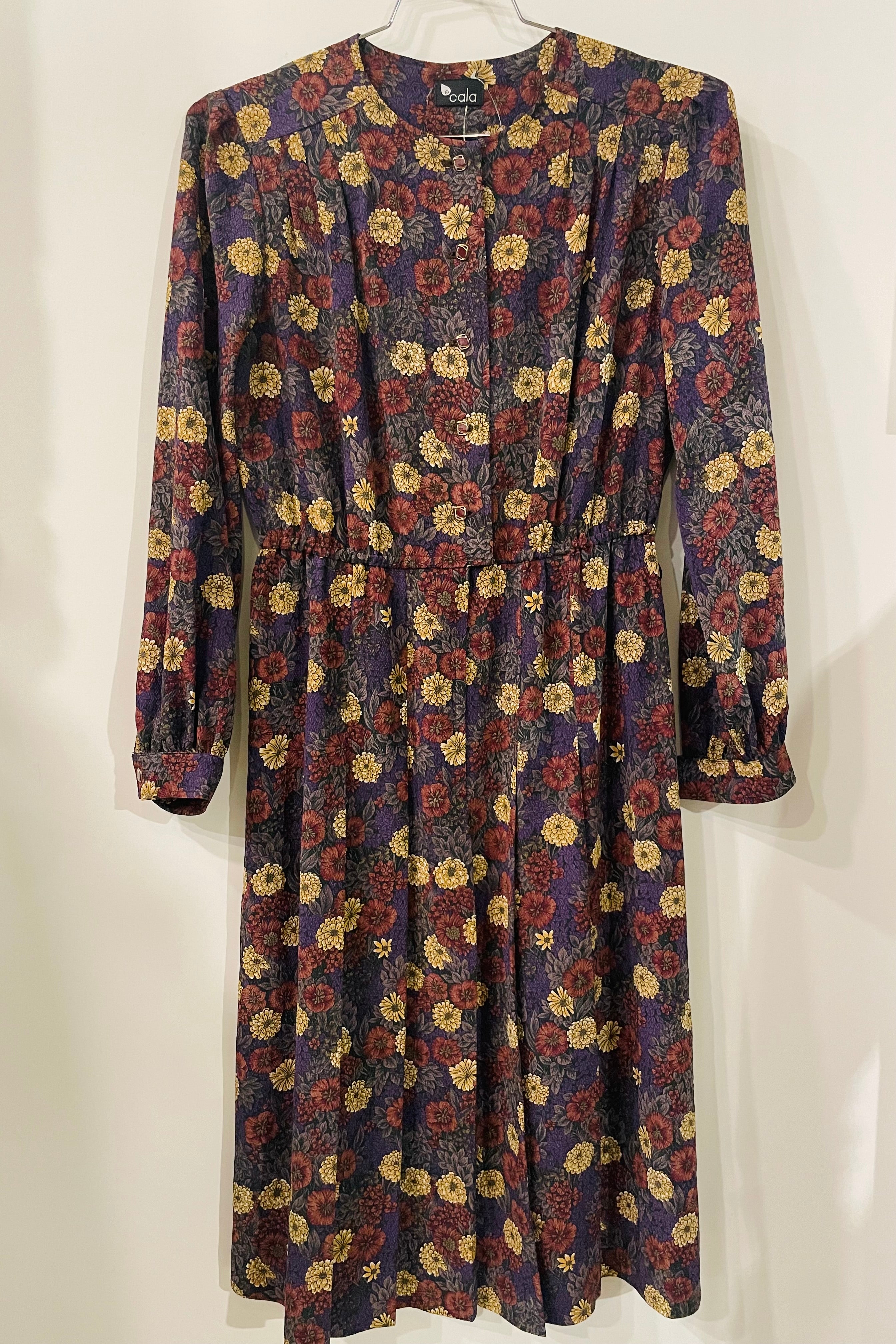 שמלת וינטג׳ ג׳ולי