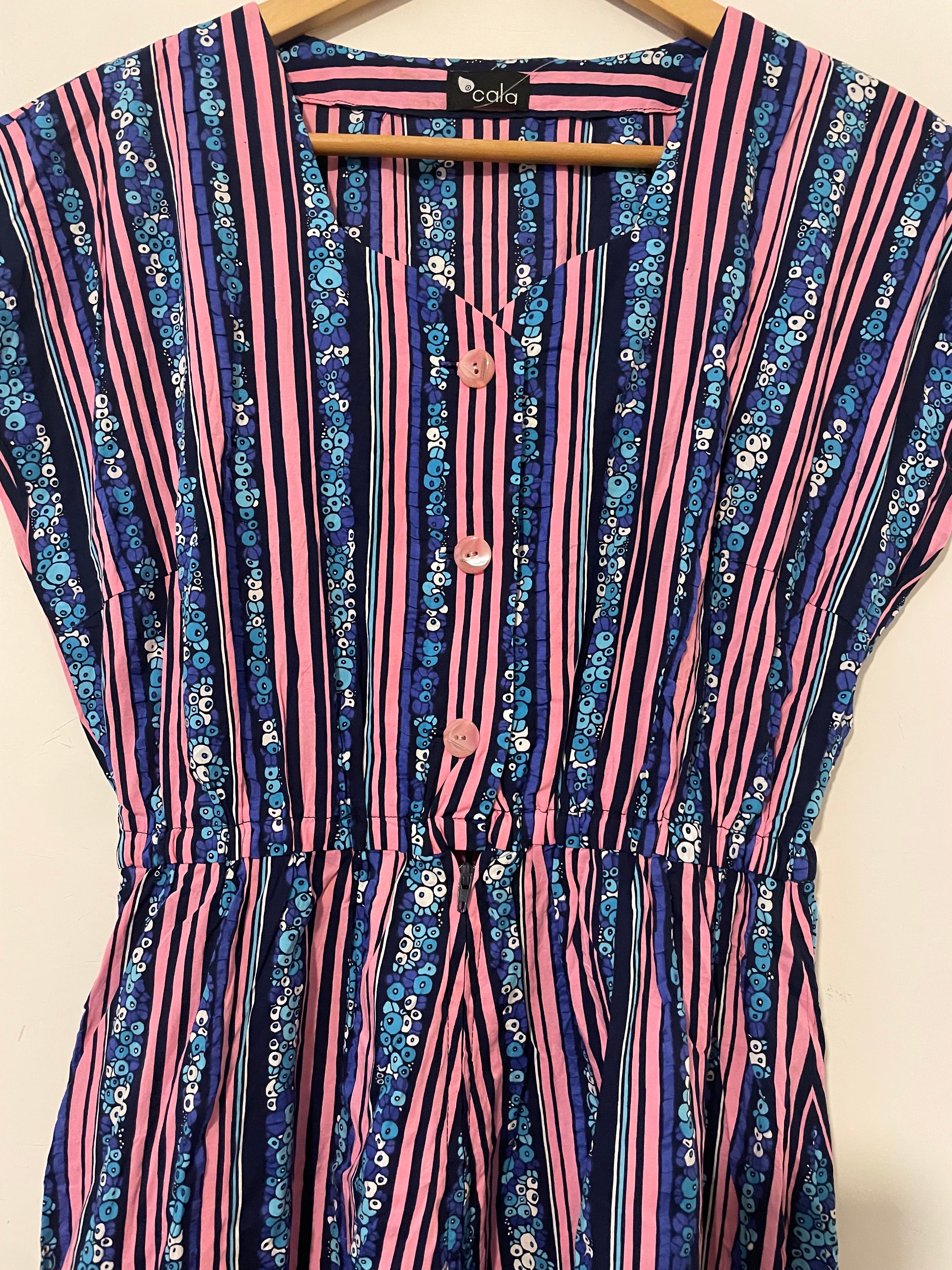 שמלת פסים ורודים