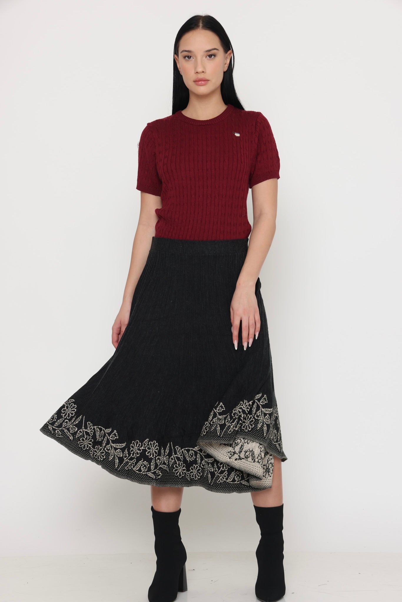 חצאית קישוט