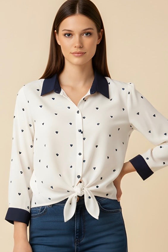 חולצת לבבות קטנים