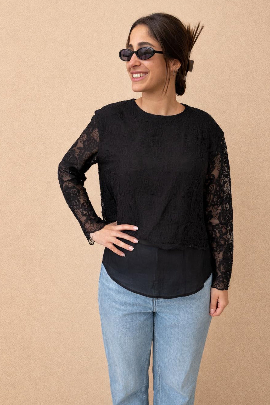 חולצה שרוולי תחרה