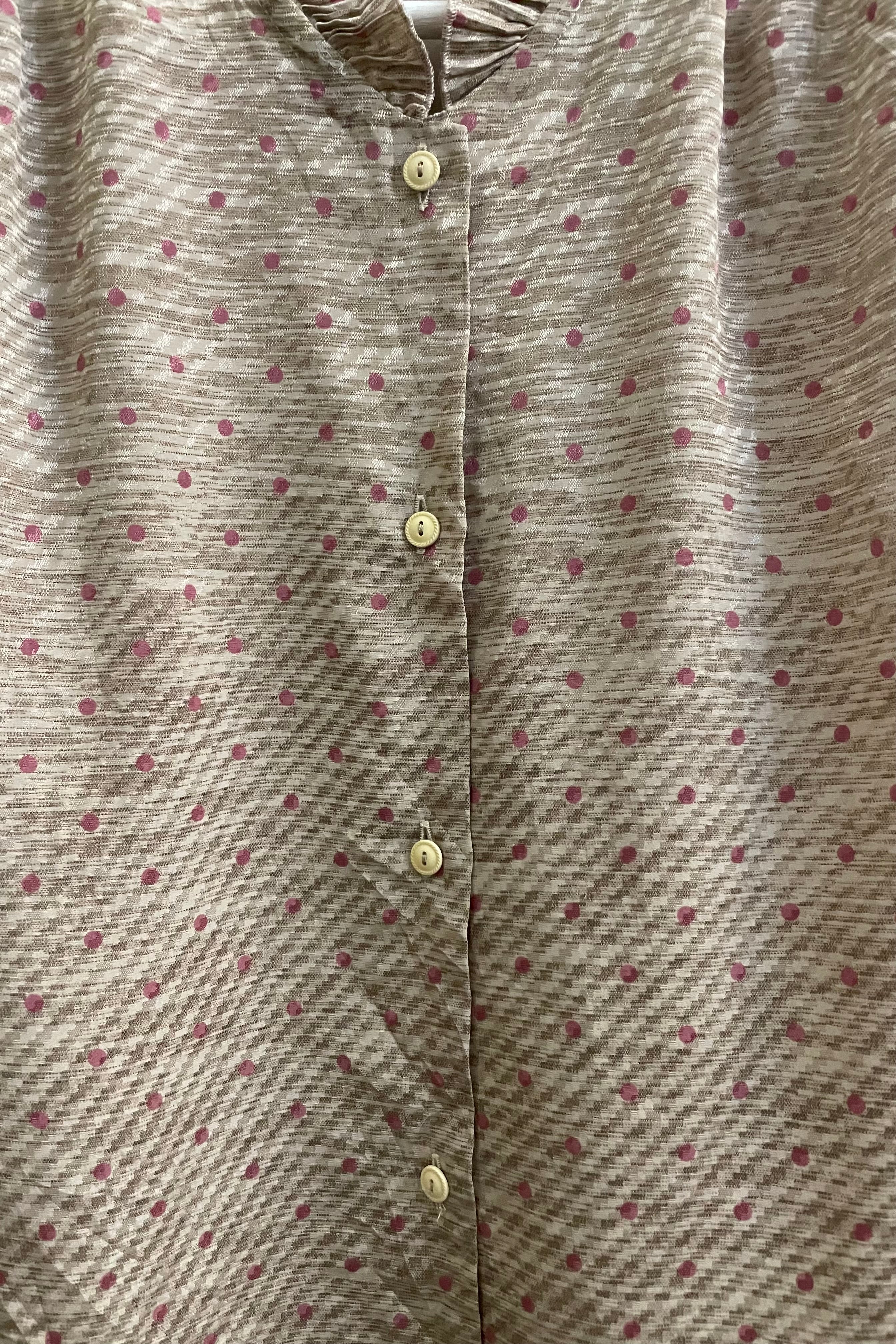 חולצת וינטג׳ גאולה