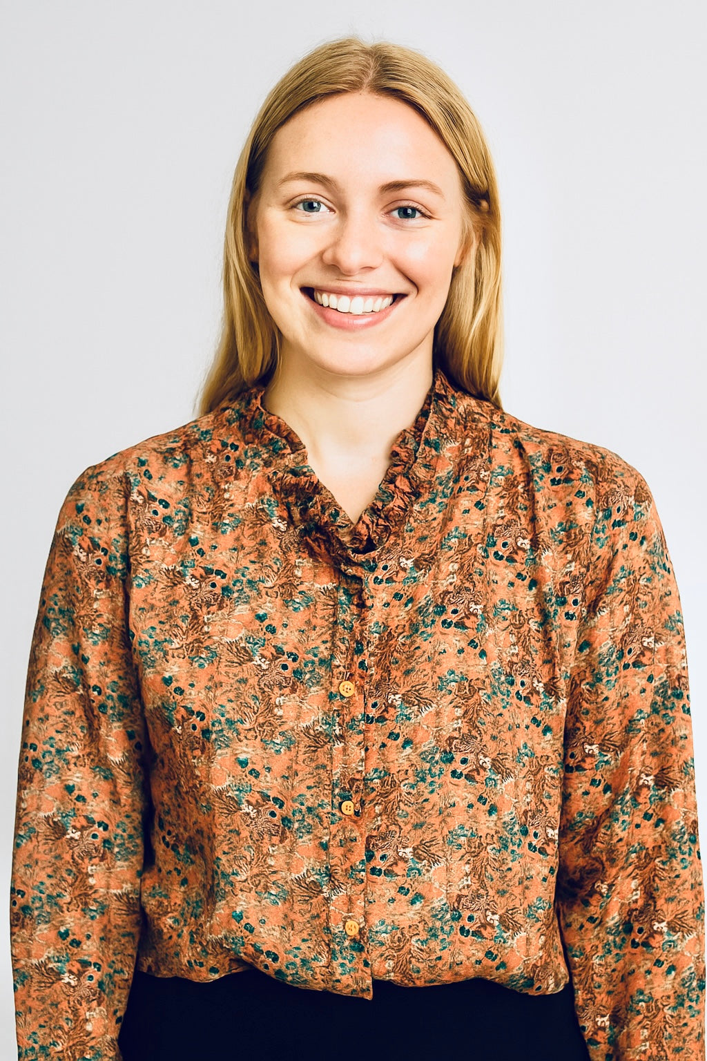 חולצת וינטג׳ גאולה