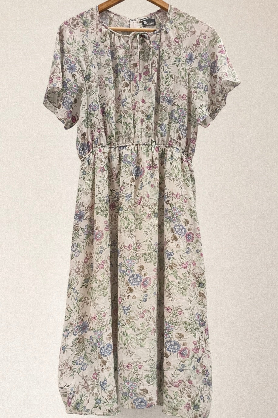 שמלת וינטג׳ פונץ׳