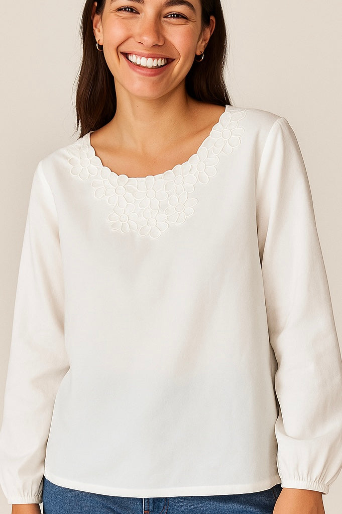 חולצת וינטג׳ אריאלה