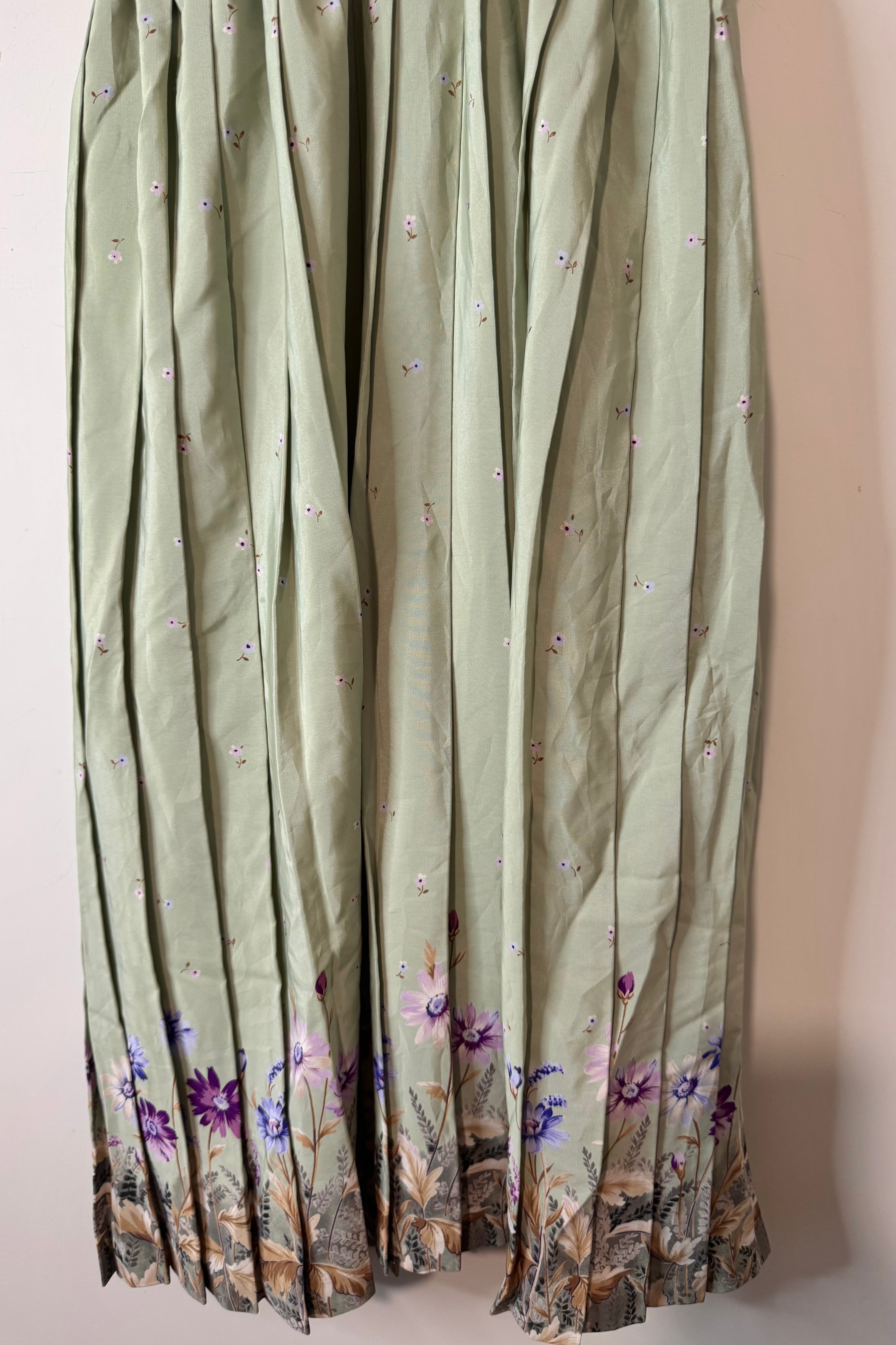 שמלת וינטג׳ מנטה ופרחים