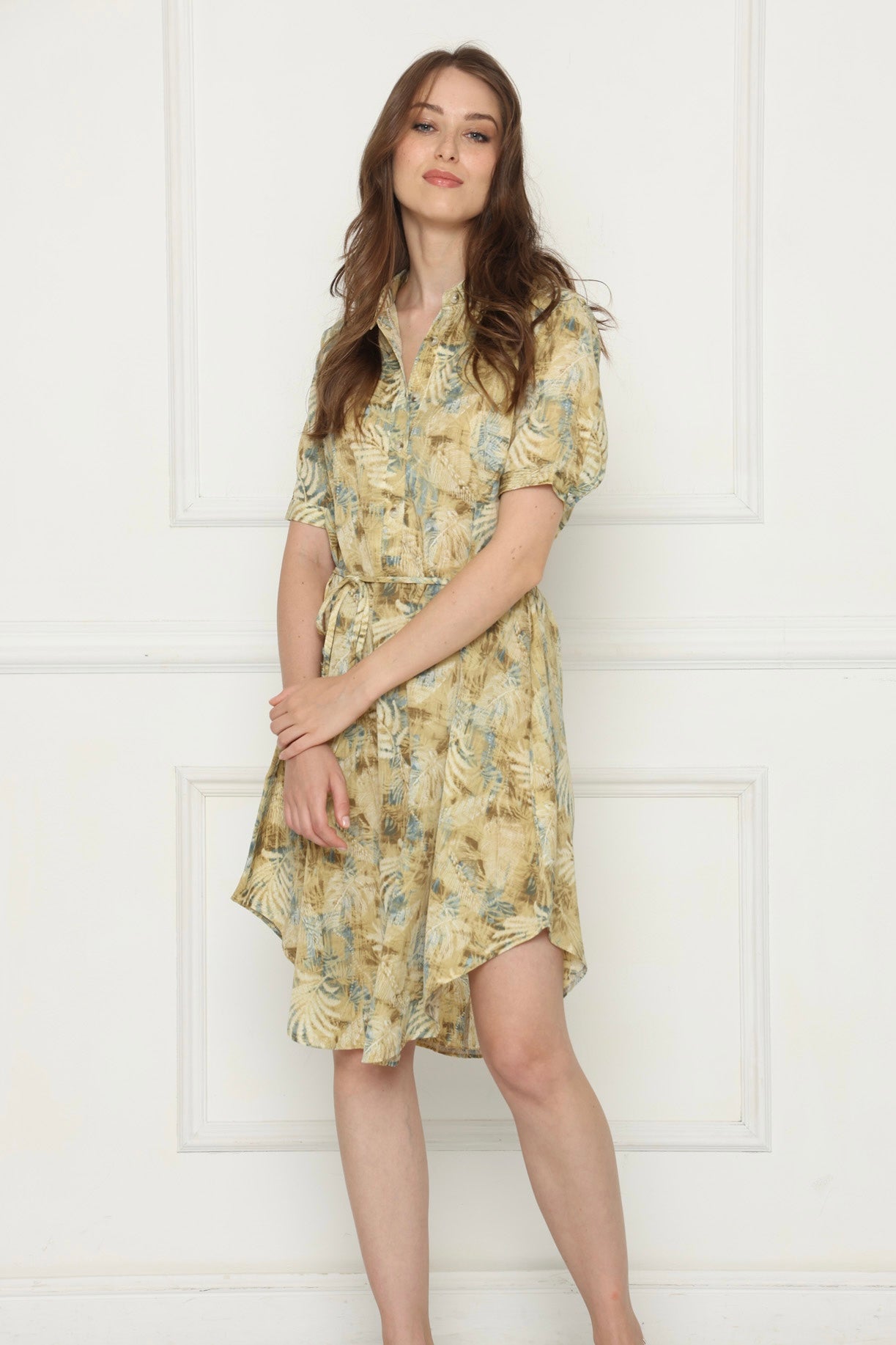 שמלת הצללות