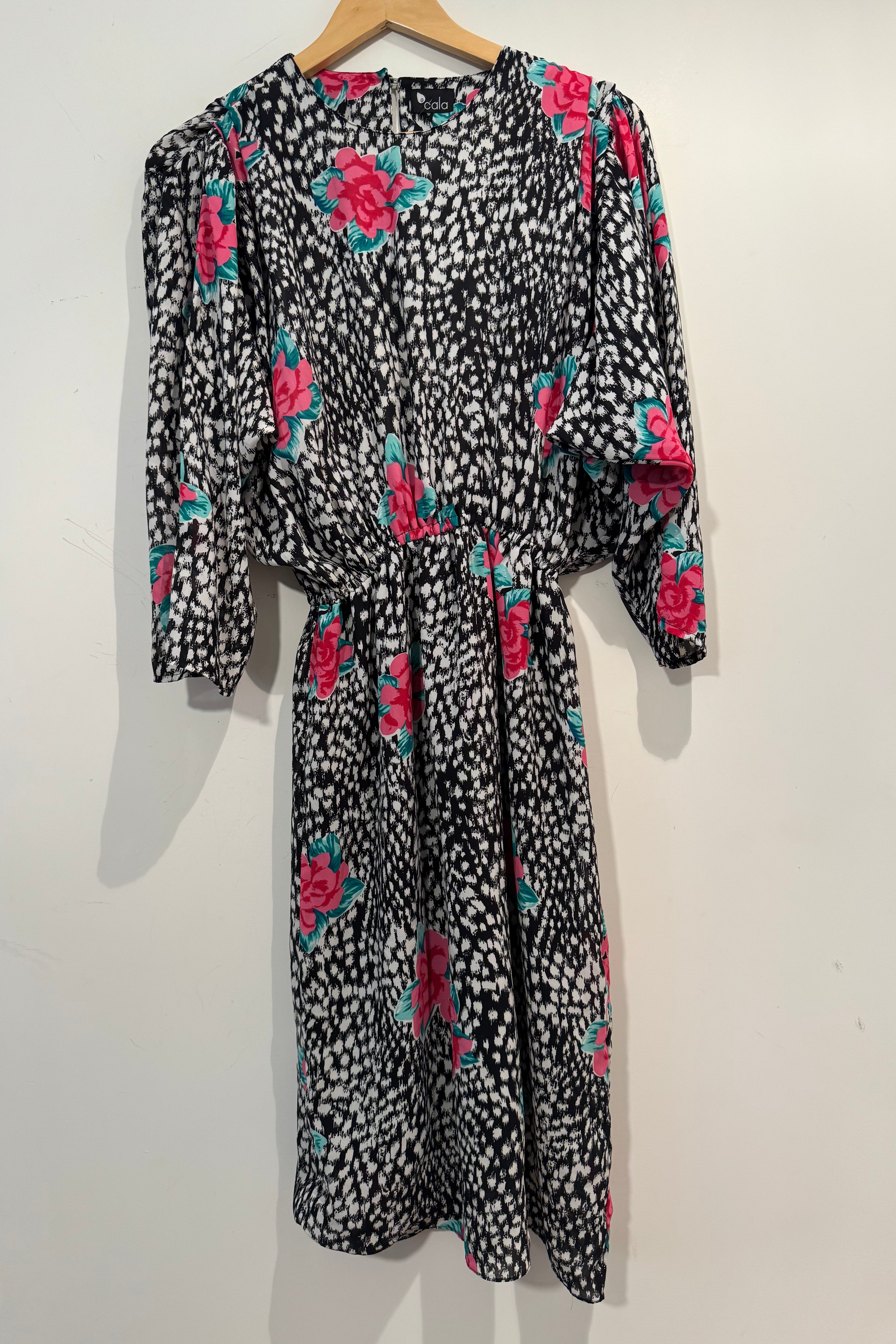 שמלת וינטג׳ בת חן