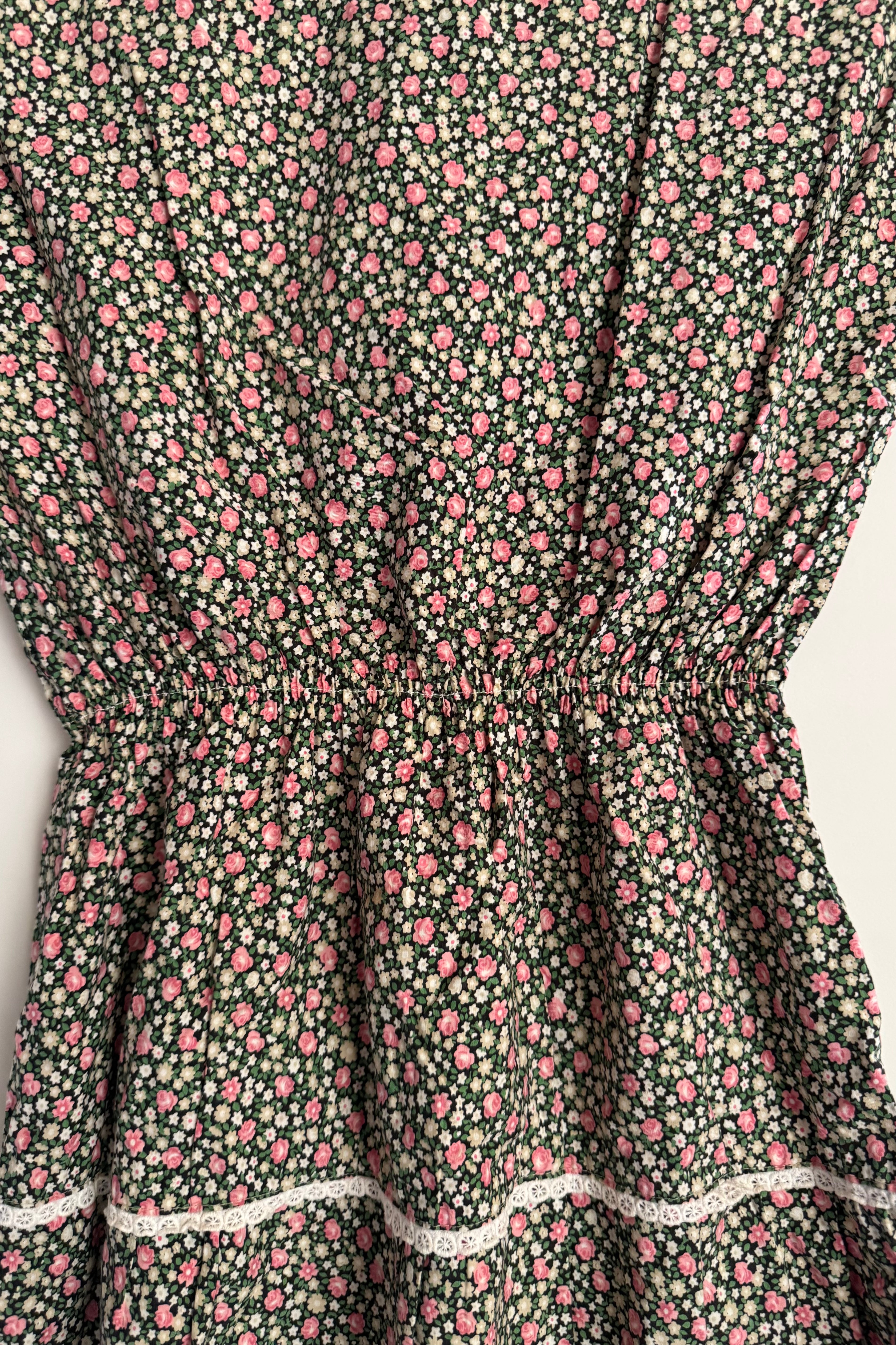 שמלת וינטג׳ רומי