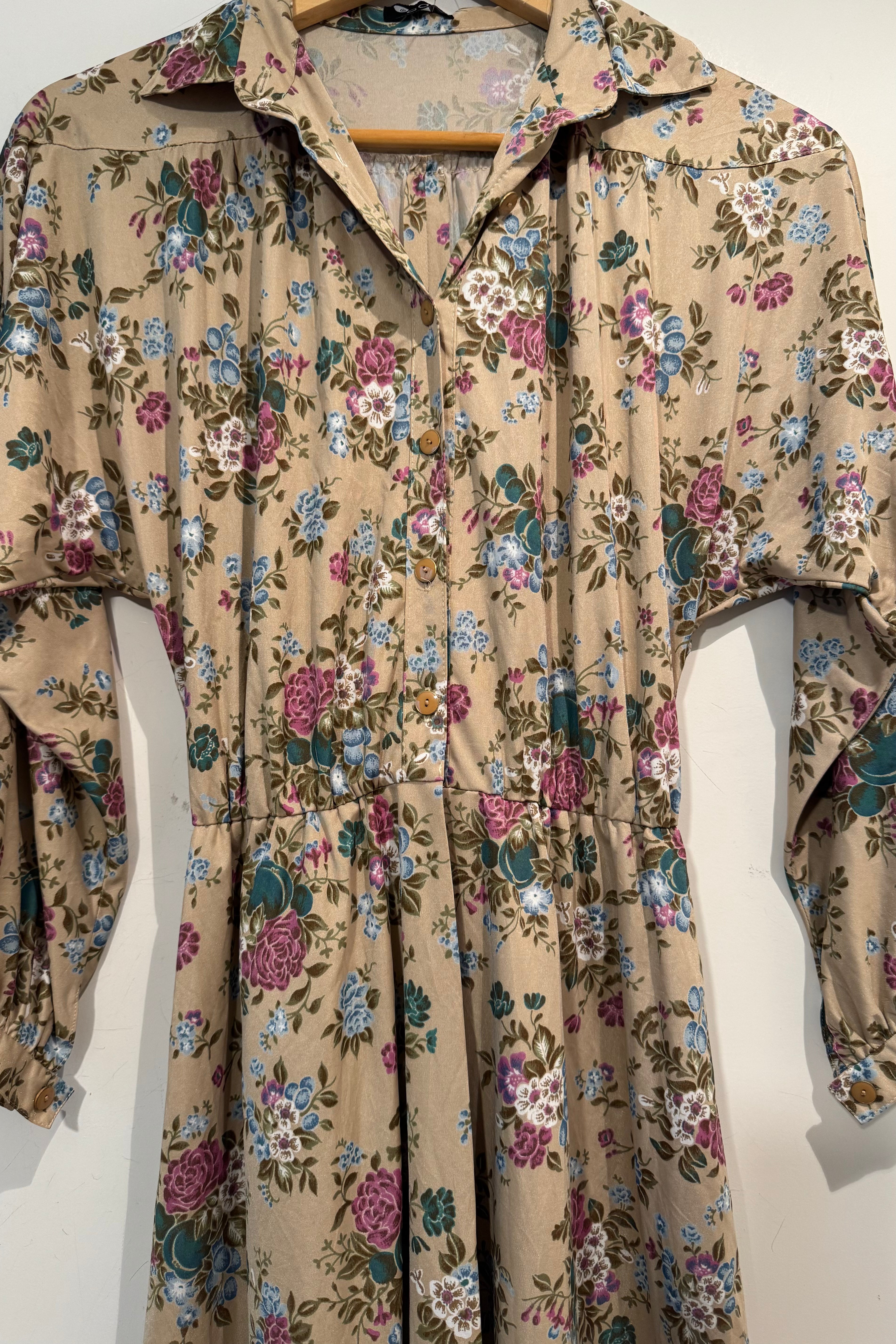 שמלת וינטג׳ חיננית