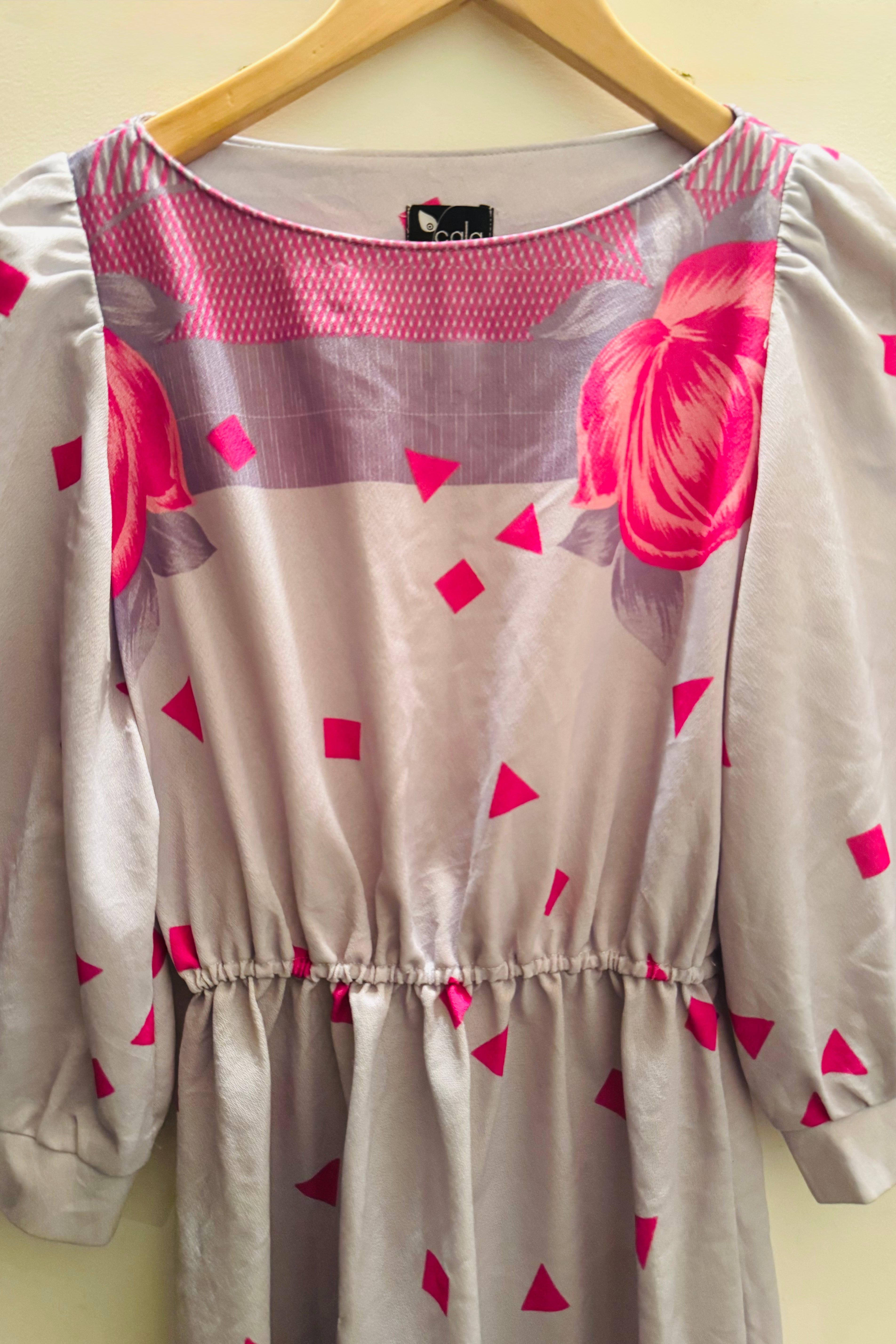 שמלת וינטג׳ אולי