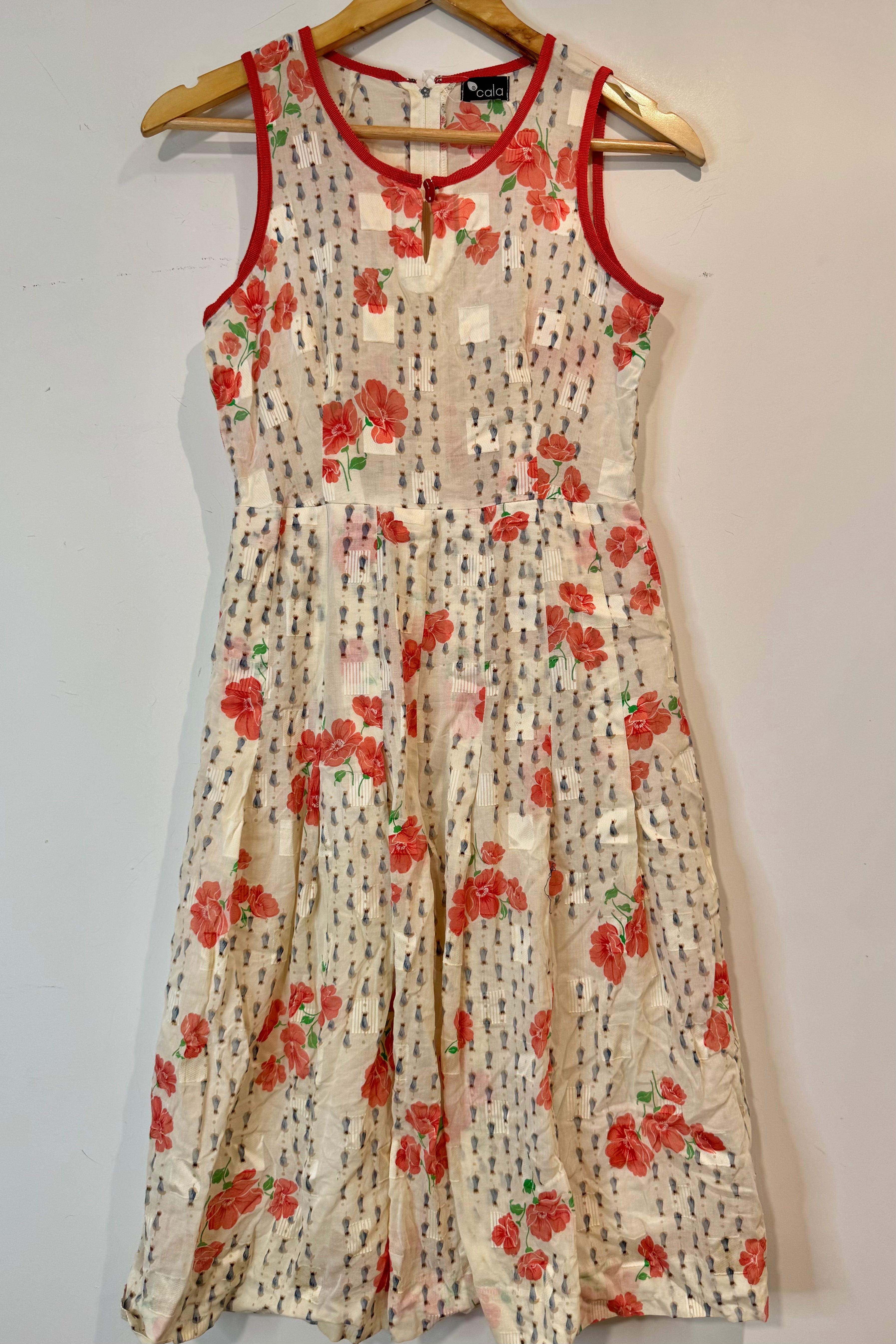 שמלת וינטג׳ כלניות