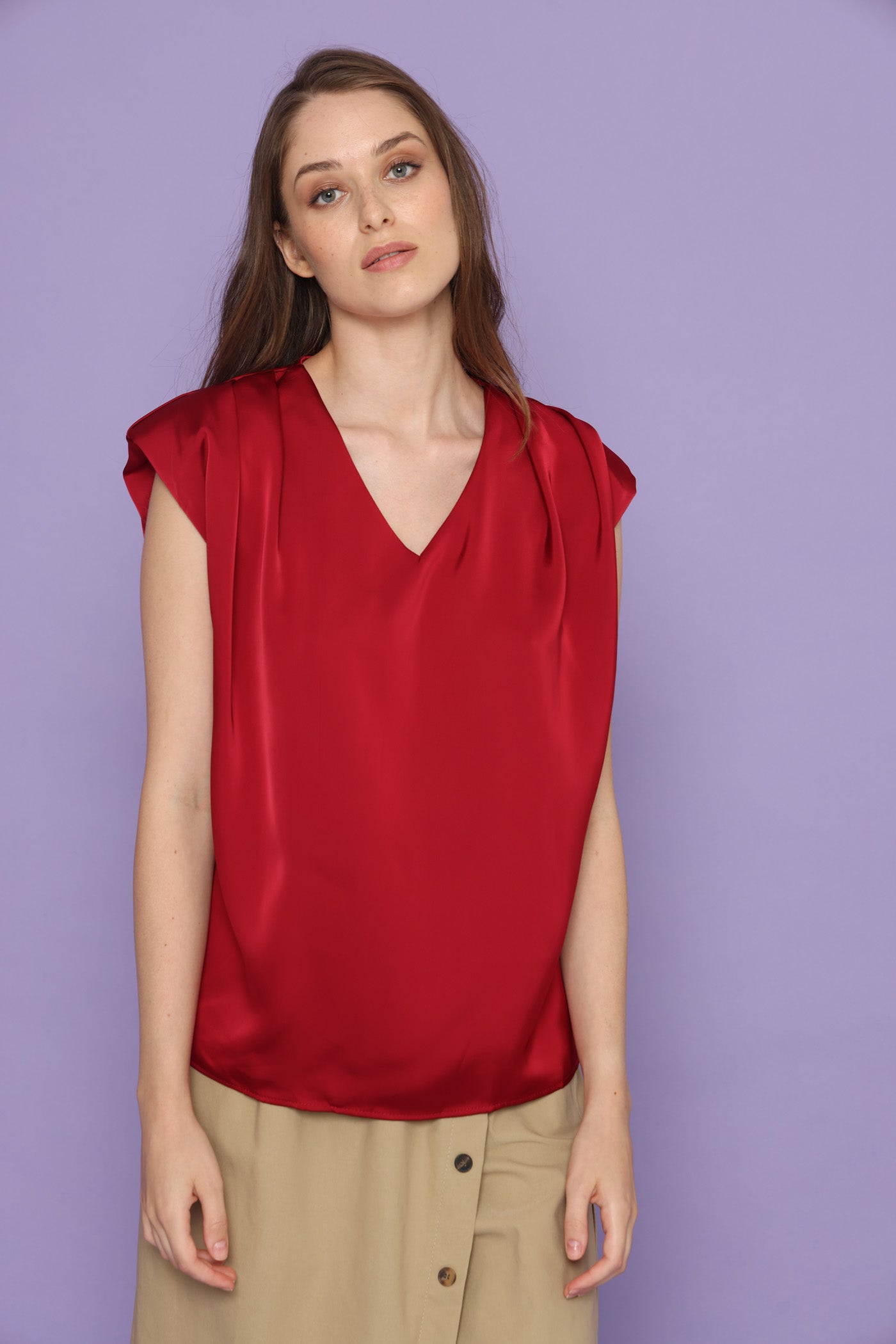 חולצת כתפיים