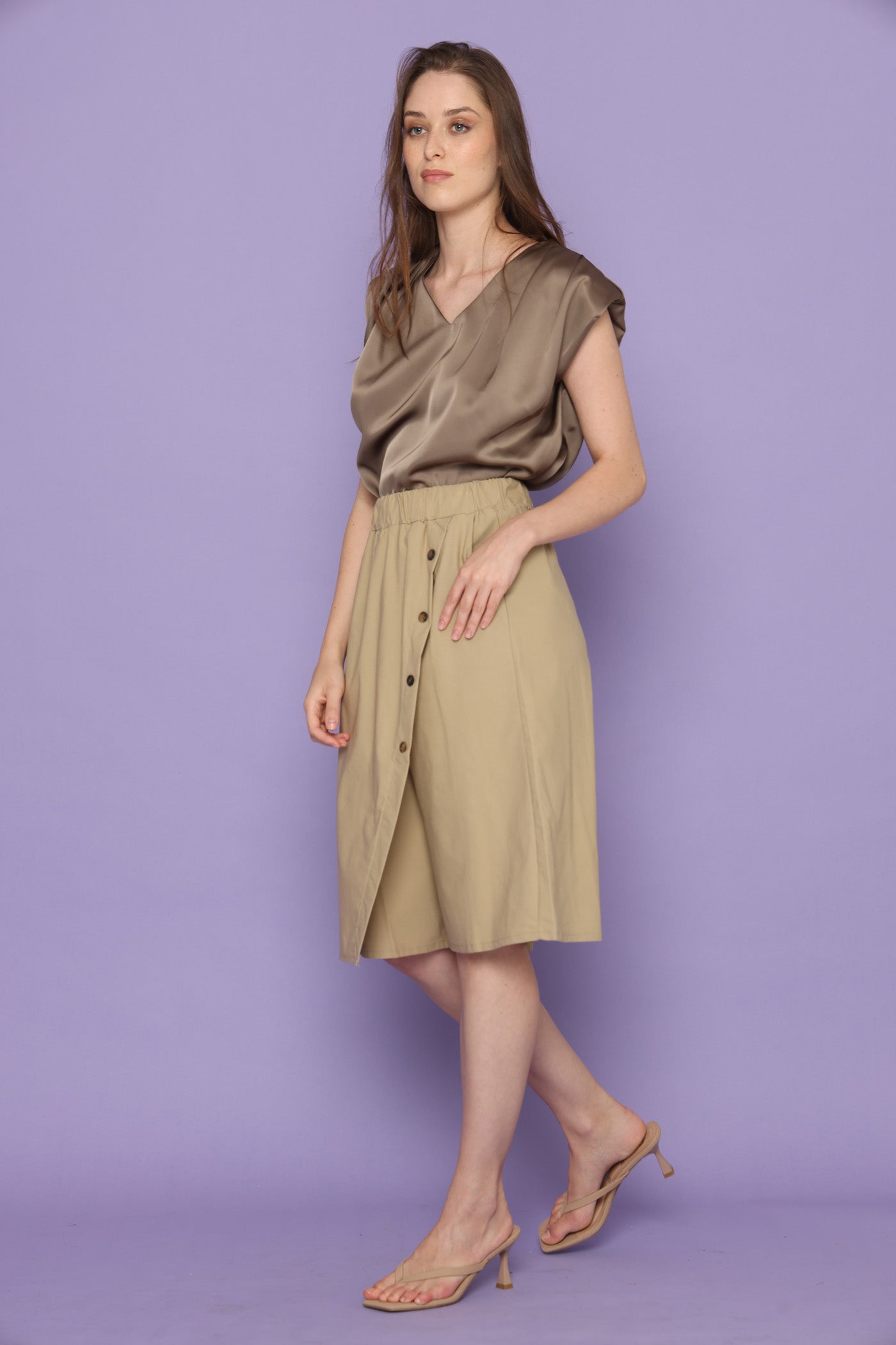 חולצת כתפיים