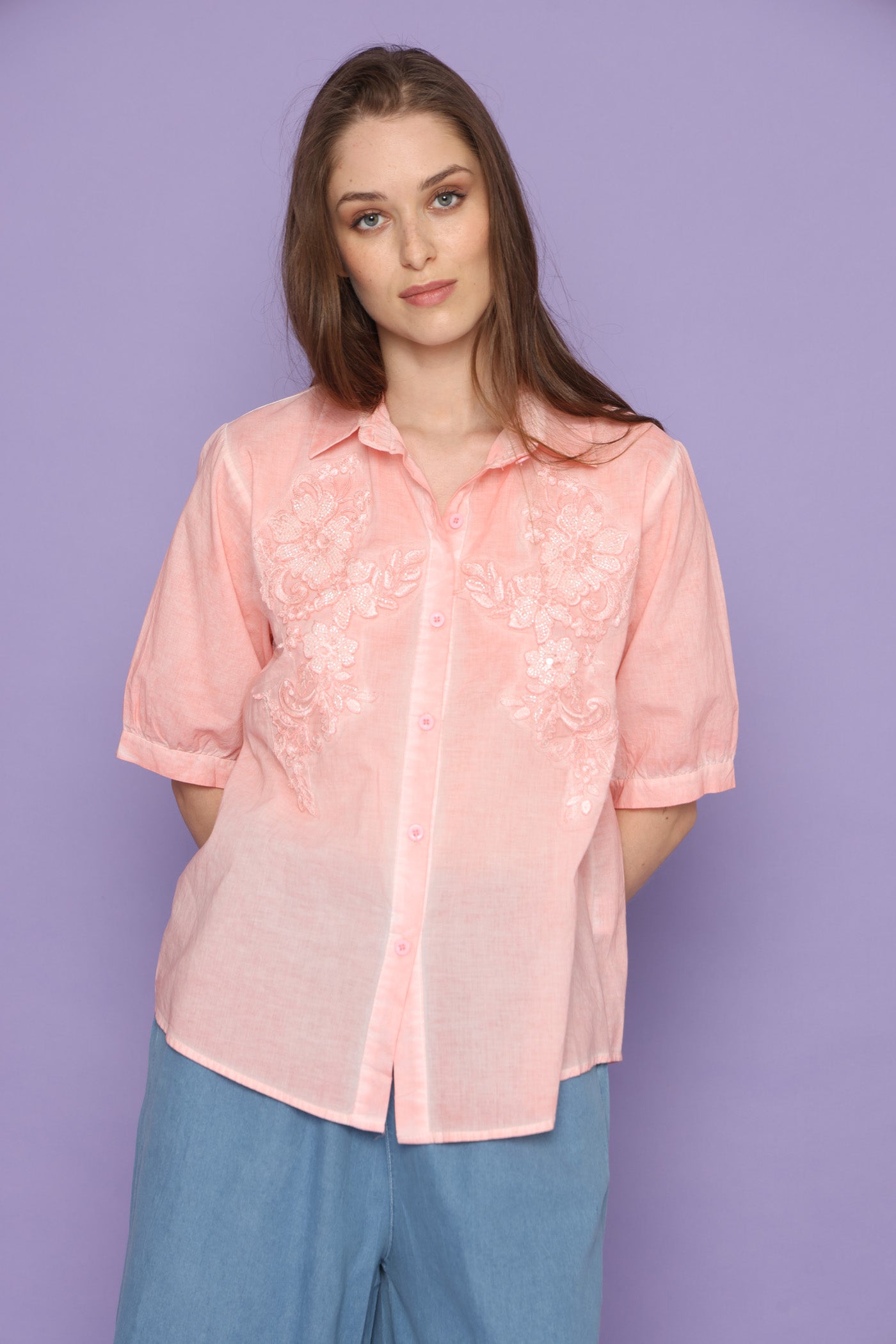 חולצת רומנטיקה