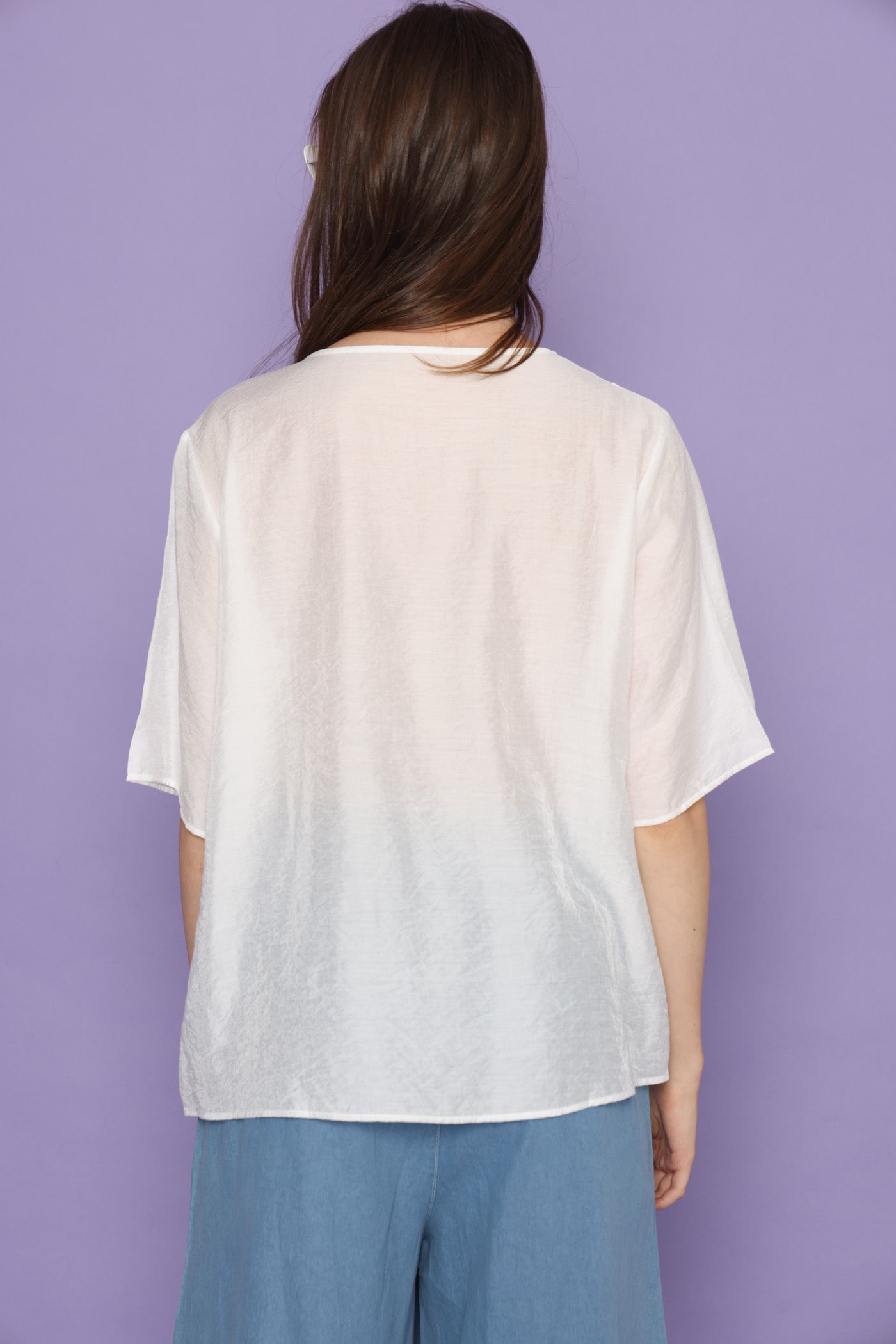 חולצת פריחת קישוט