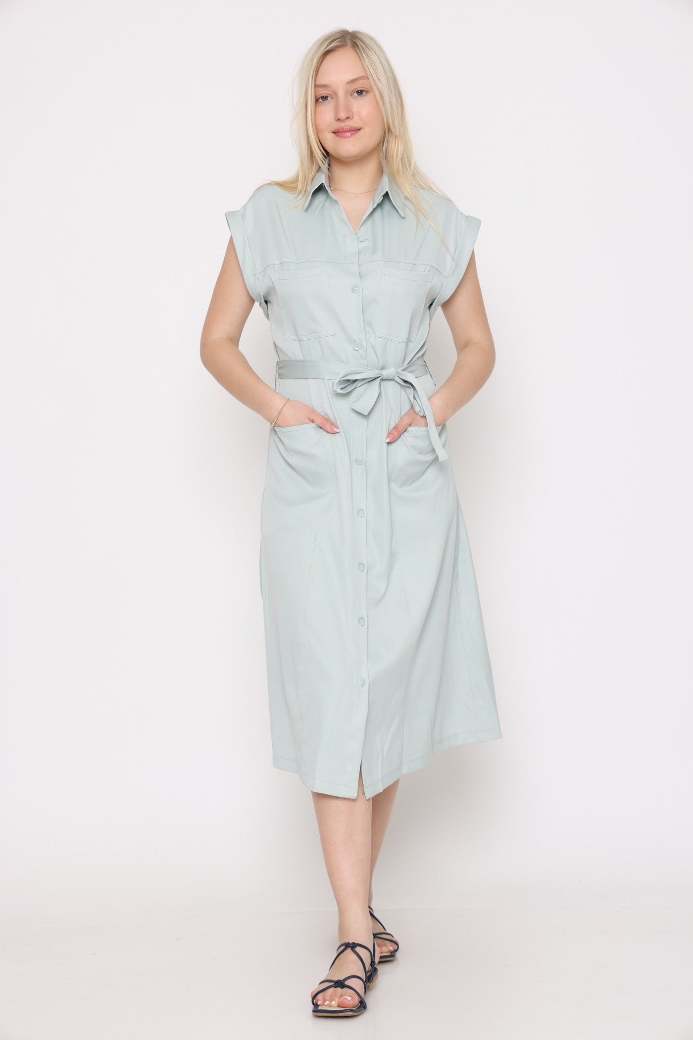 שמלת קלאסיקה